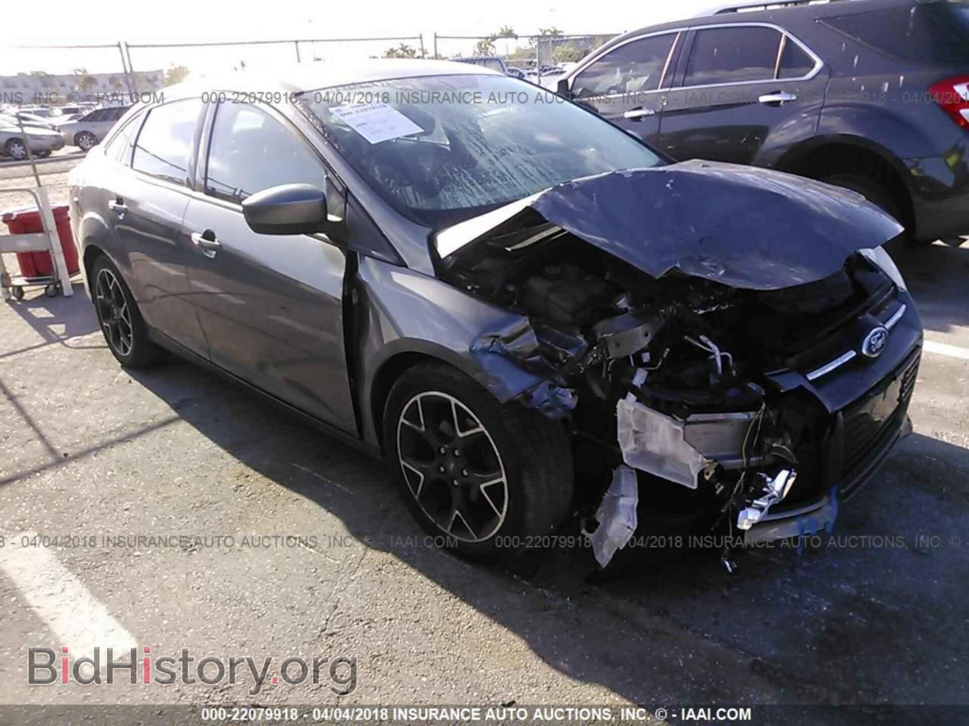 Photo 1FAHP3F27CL126230 - Ford Focus 2012
