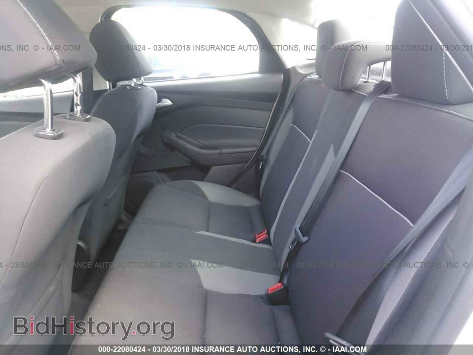 2014 Ford Focus - VIN: 1FADP3F21EL426153 - Photo 8