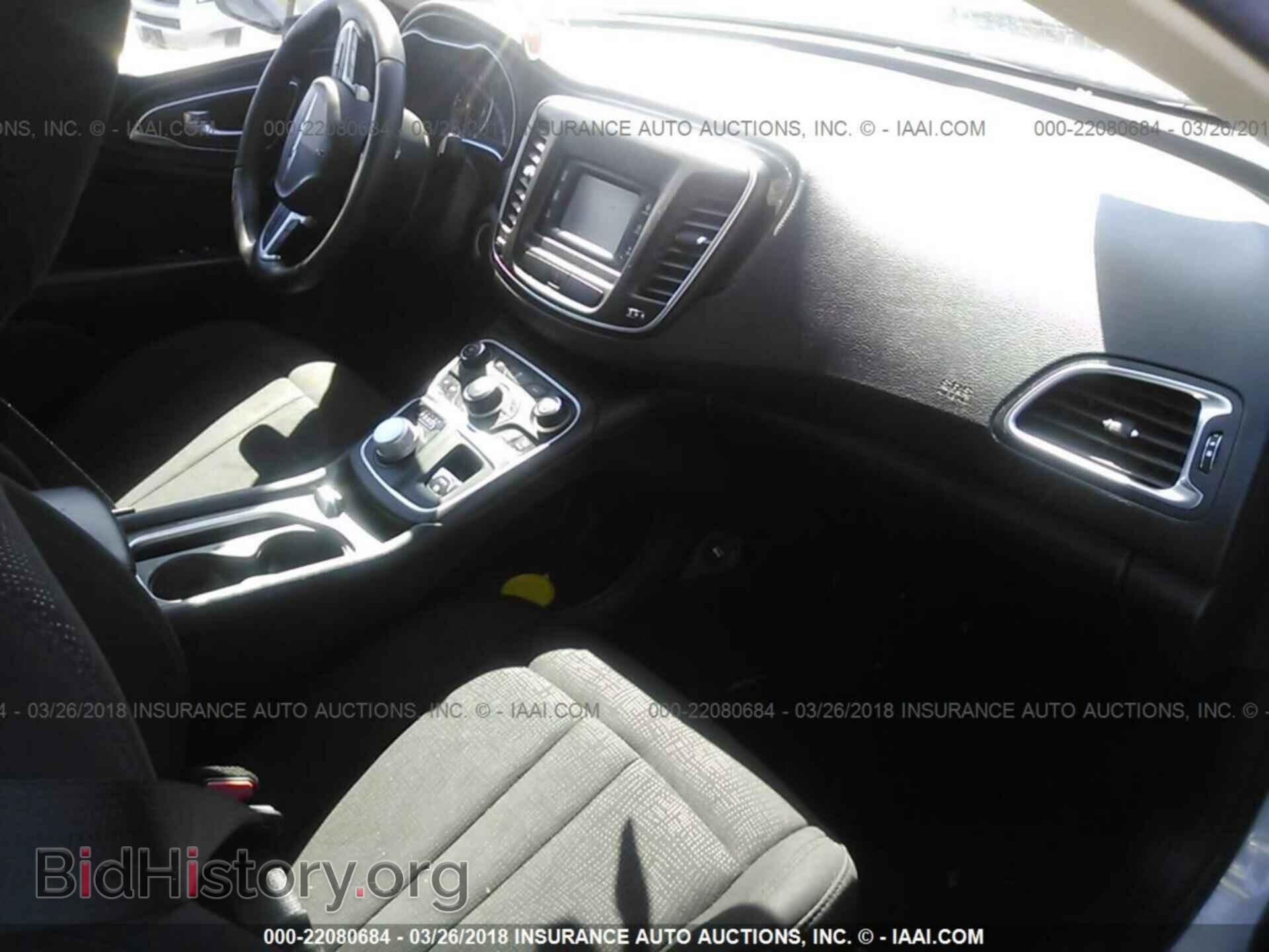 2015 Chrysler 200 - VIN: 1C3CCCAB0FN536730 - Photo 5