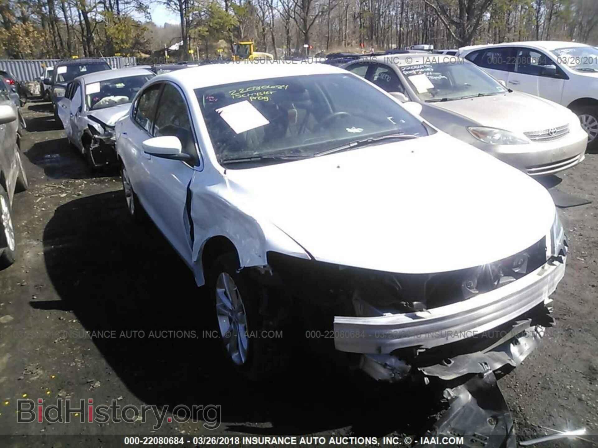2015 Chrysler 200 - VIN: 1C3CCCAB0FN536730 - Photo 6