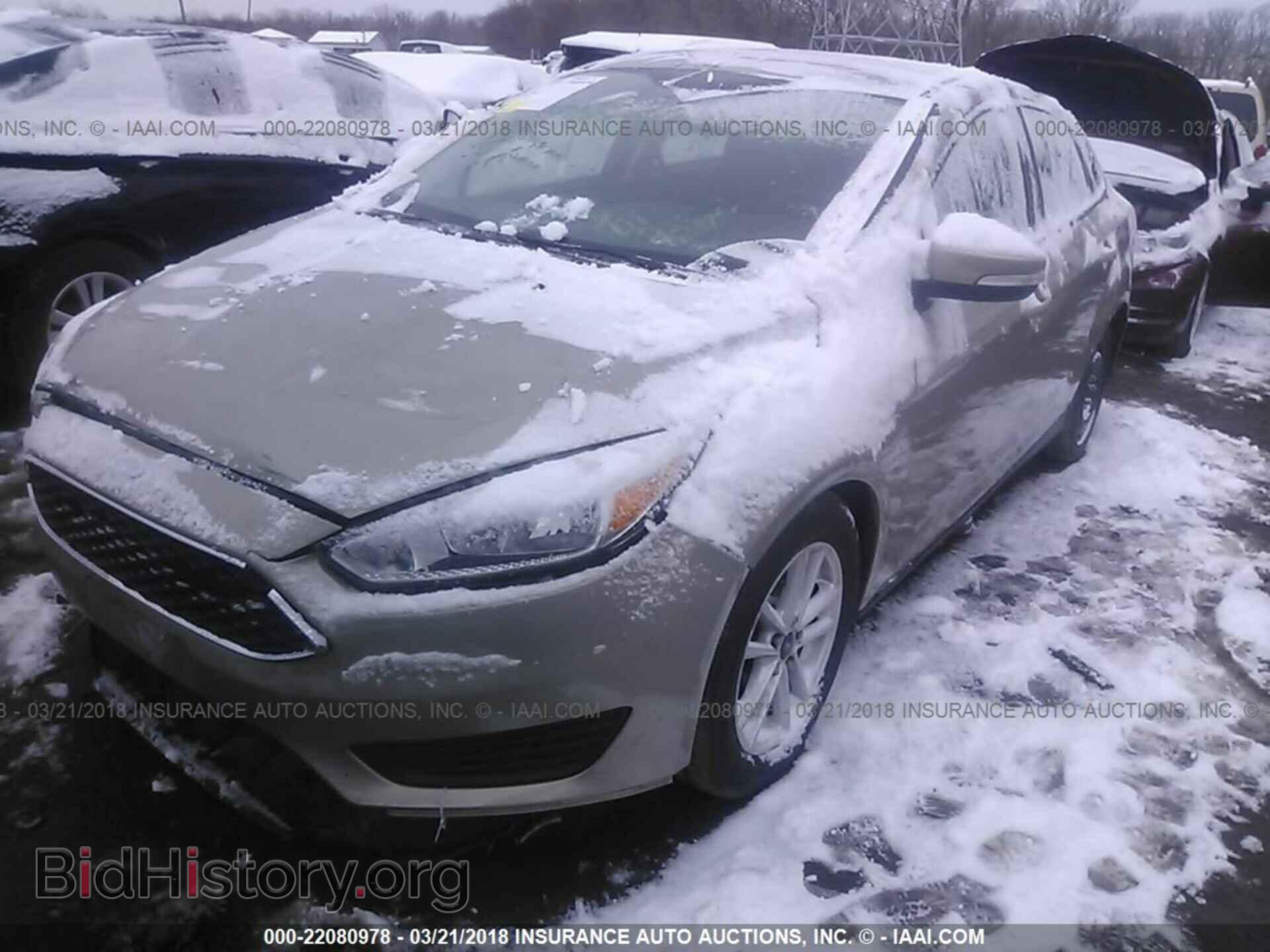2015 Ford Focus - VIN: 1FADP3F29FL260580 - Фото 2