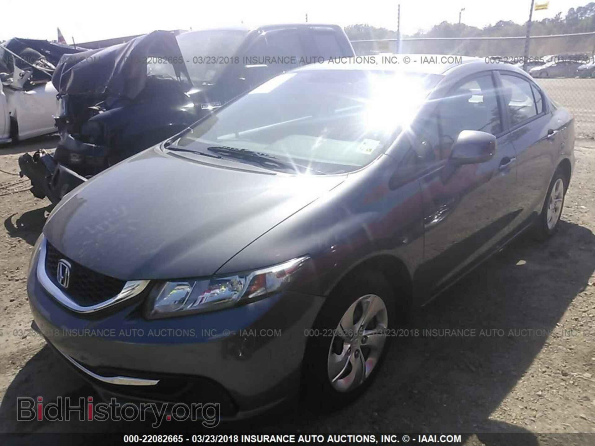 2013 Honda Civic - VIN: 2HGFB2F57DH597296 - Фото 2