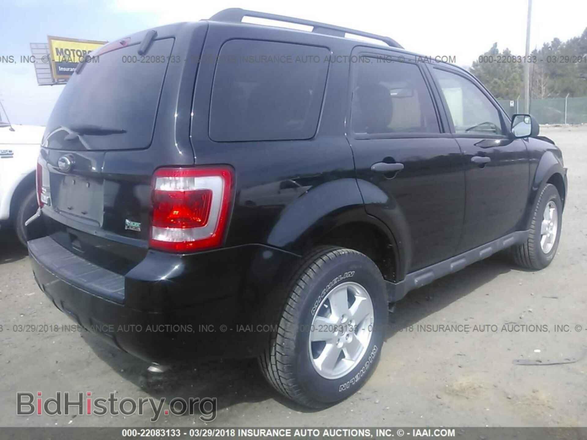 2012 Ford Escape - VIN: 1FMCU0DG7CKA98196 - Фото 4