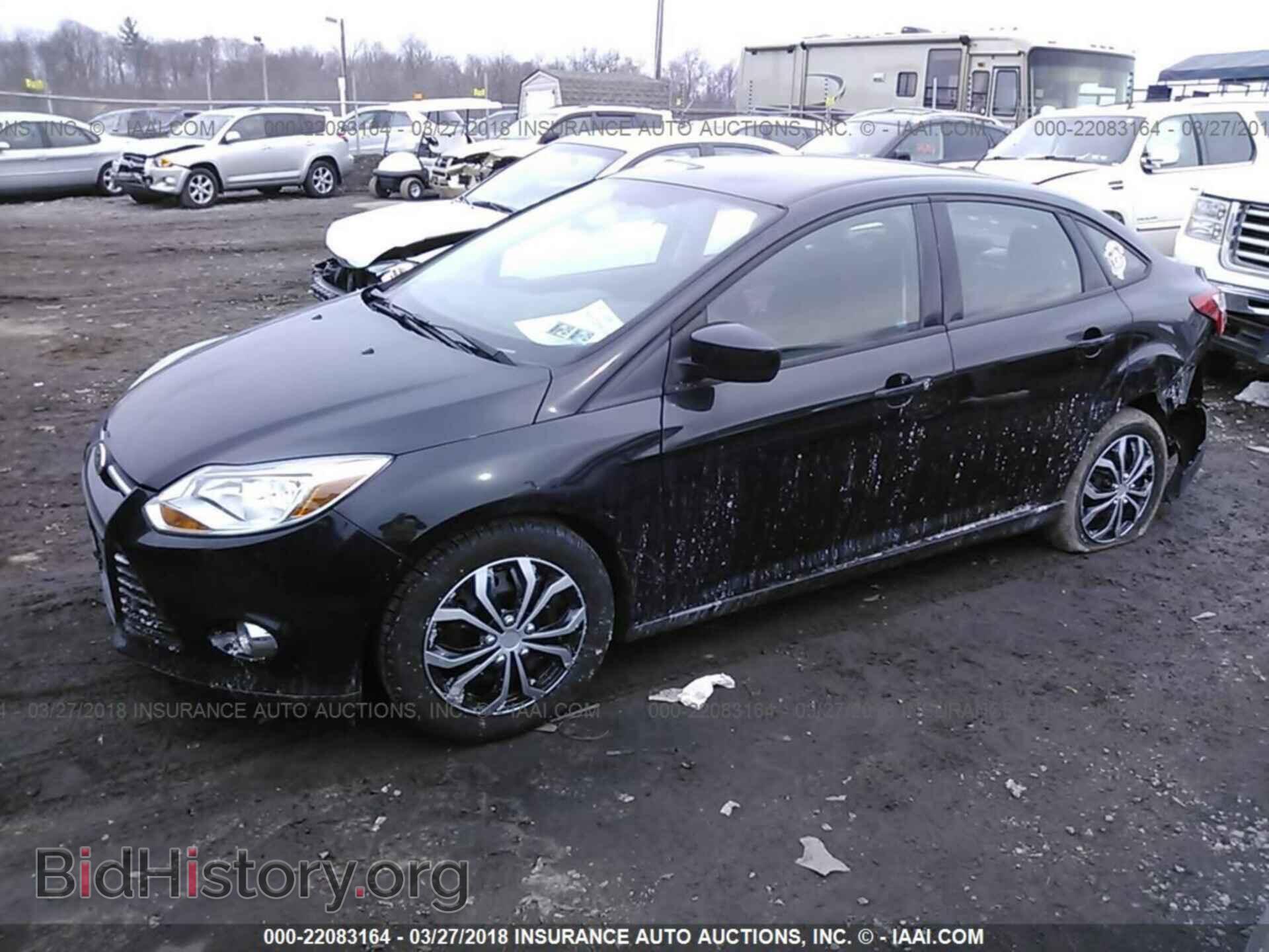 2012 Ford Focus - VIN: 1FAHP3F27CL478241 - Фото 2