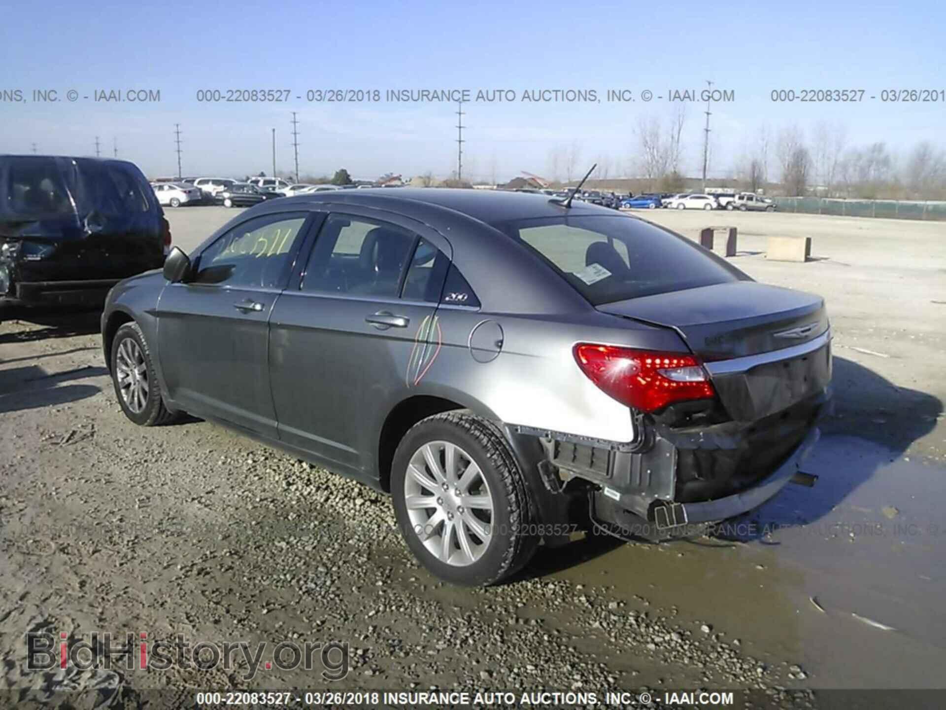 2013 Chrysler 200 - VIN: 1C3CCBBB9DN538594 - Photo 3