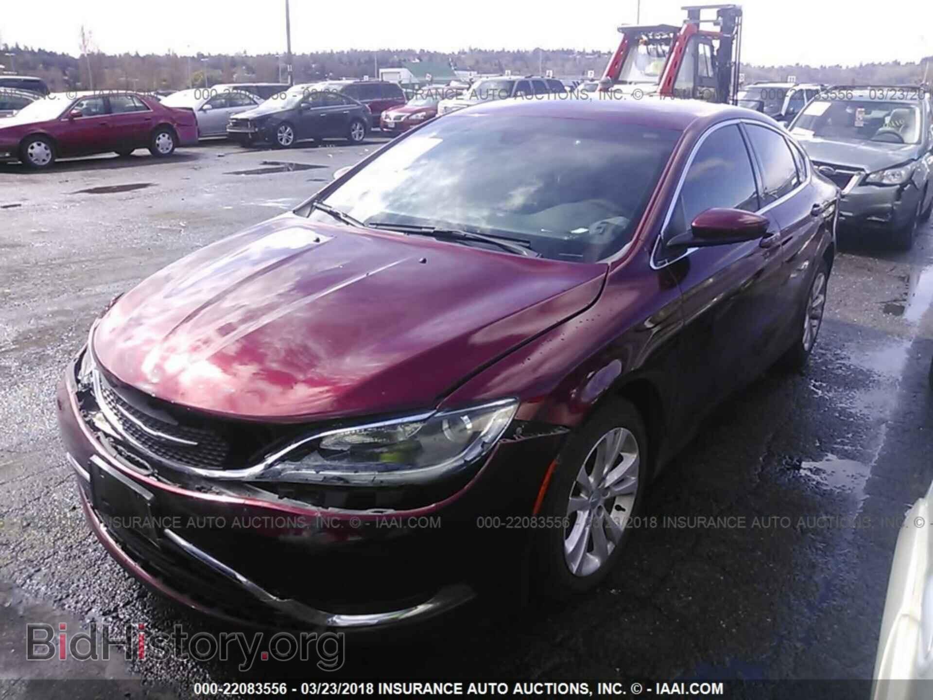 2015 Chrysler 200 - VIN: 1C3CCCAG4FN756755 - Photo 2
