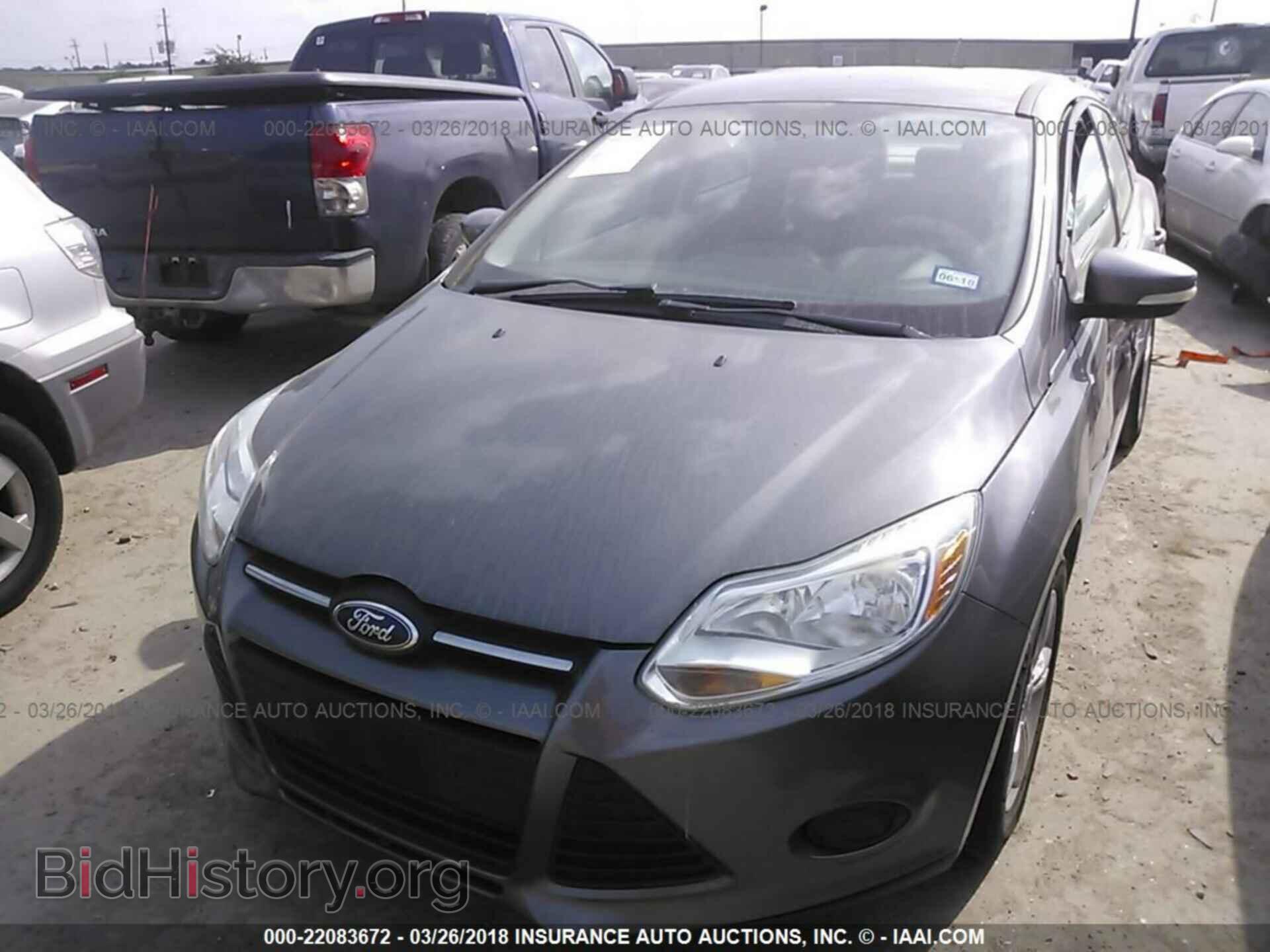 2013 Ford Focus - VIN: 1FADP3F2XDL220408 - Photo 2