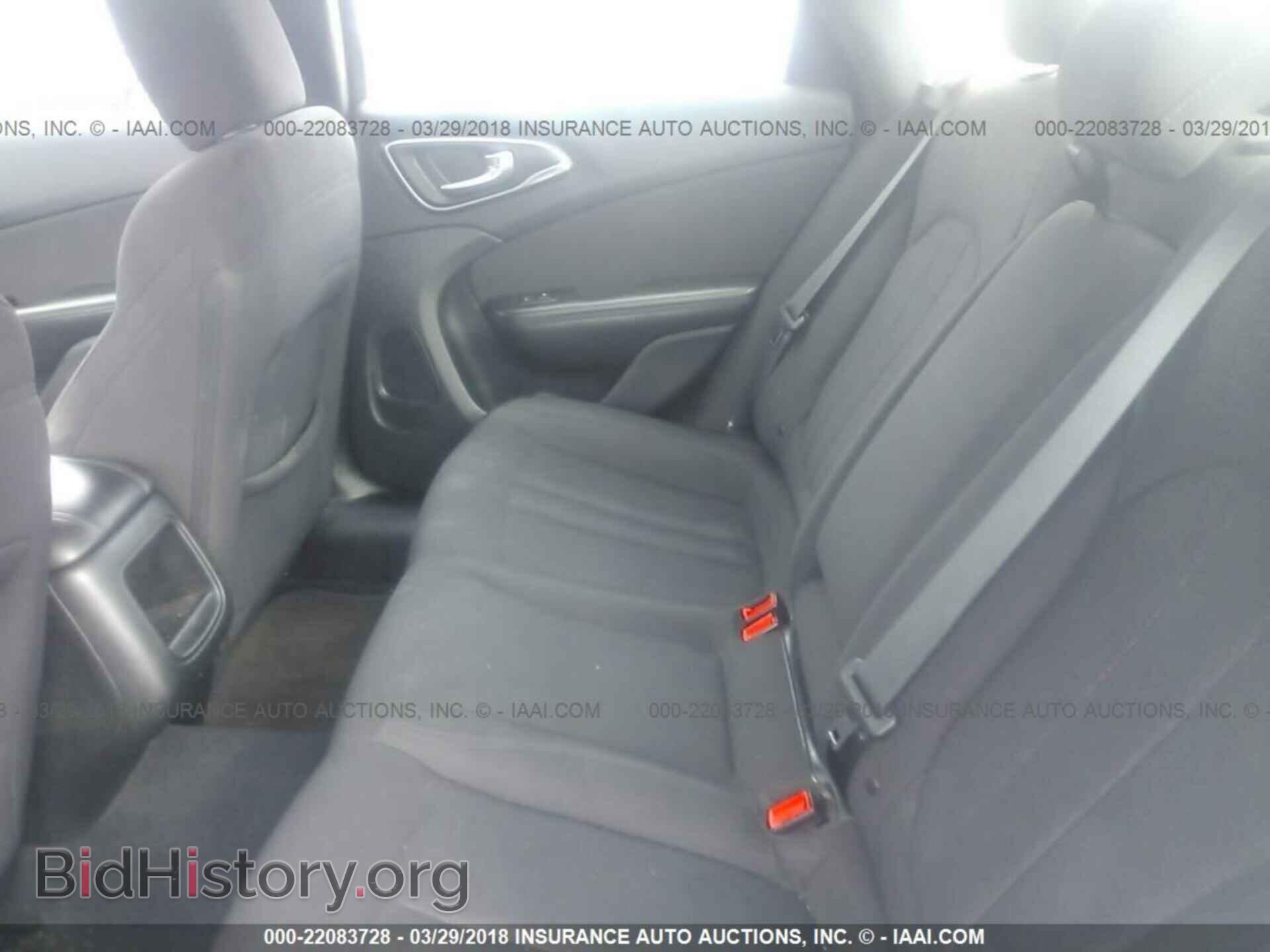 2015 Chrysler 200 - VIN: 1C3CCCAB8FN579194 - Фото 8