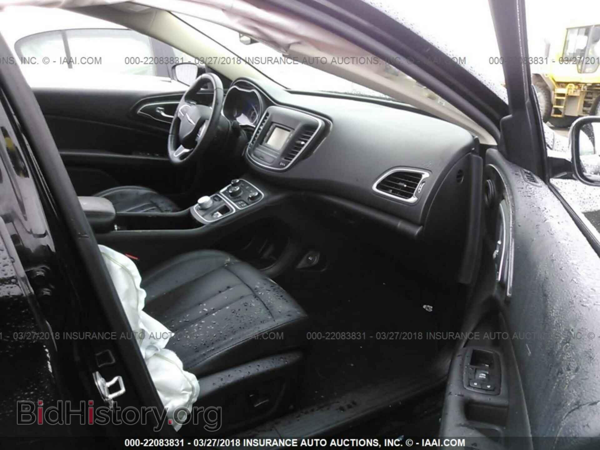 2015 Chrysler 200 - VIN: 1C3CCCCB9FN539641 - Photo 5