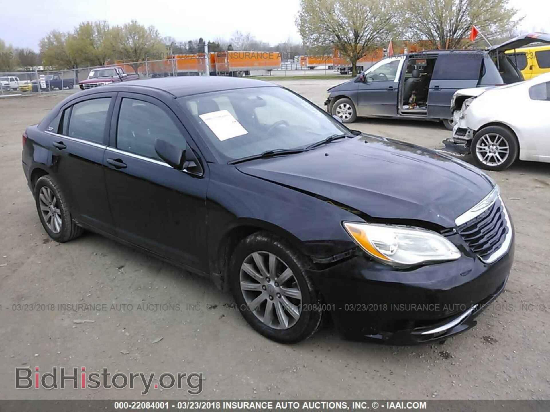 Фотография 1C3CCBBBXCN146108 - Chrysler 200 2012