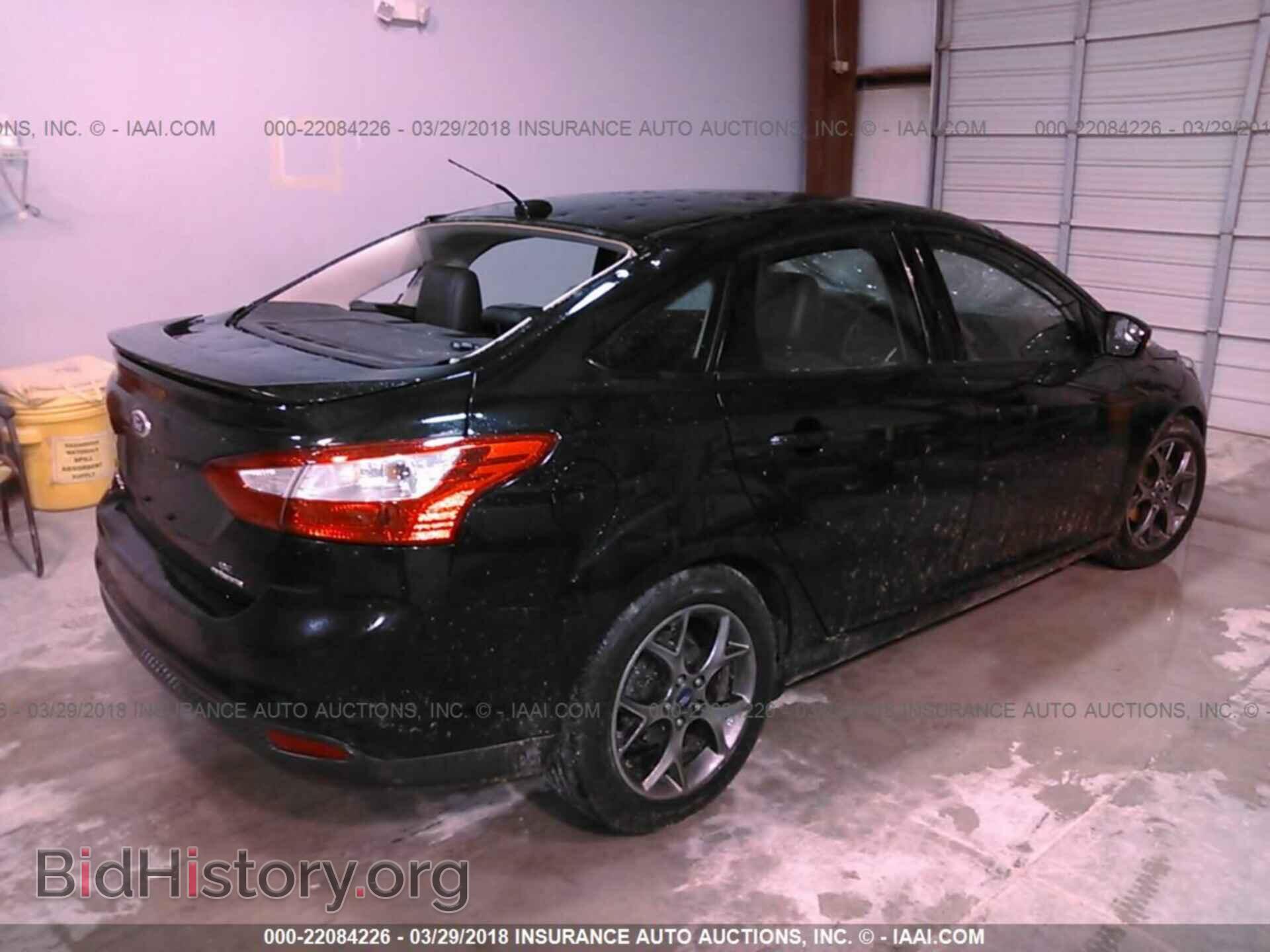 2013 Ford Focus - VIN: 1FADP3F26DL186600 - Photo 4