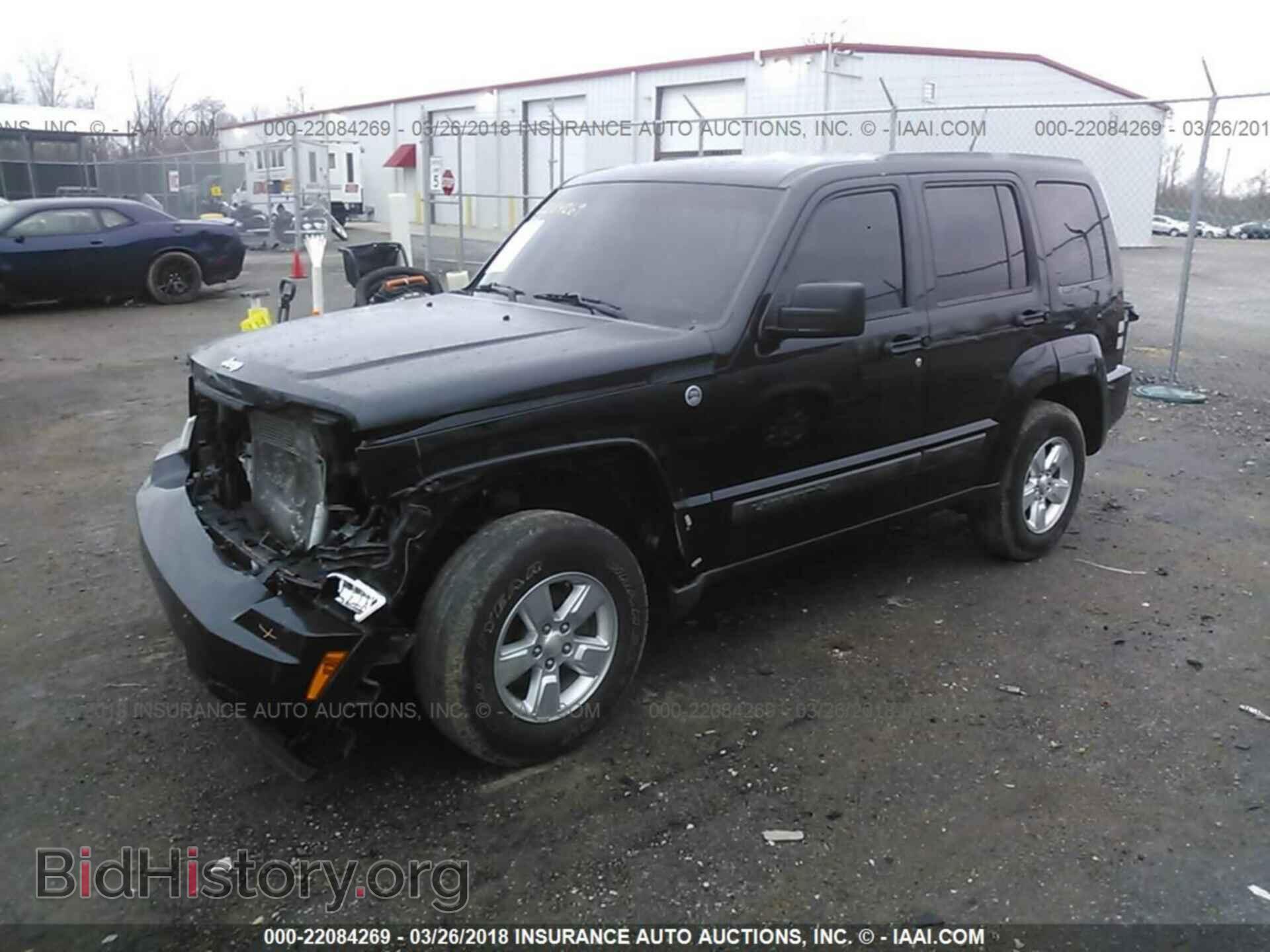 2011 Jeep Liberty - VIN: 1J4PN2GK6BW529773 - Фото 2
