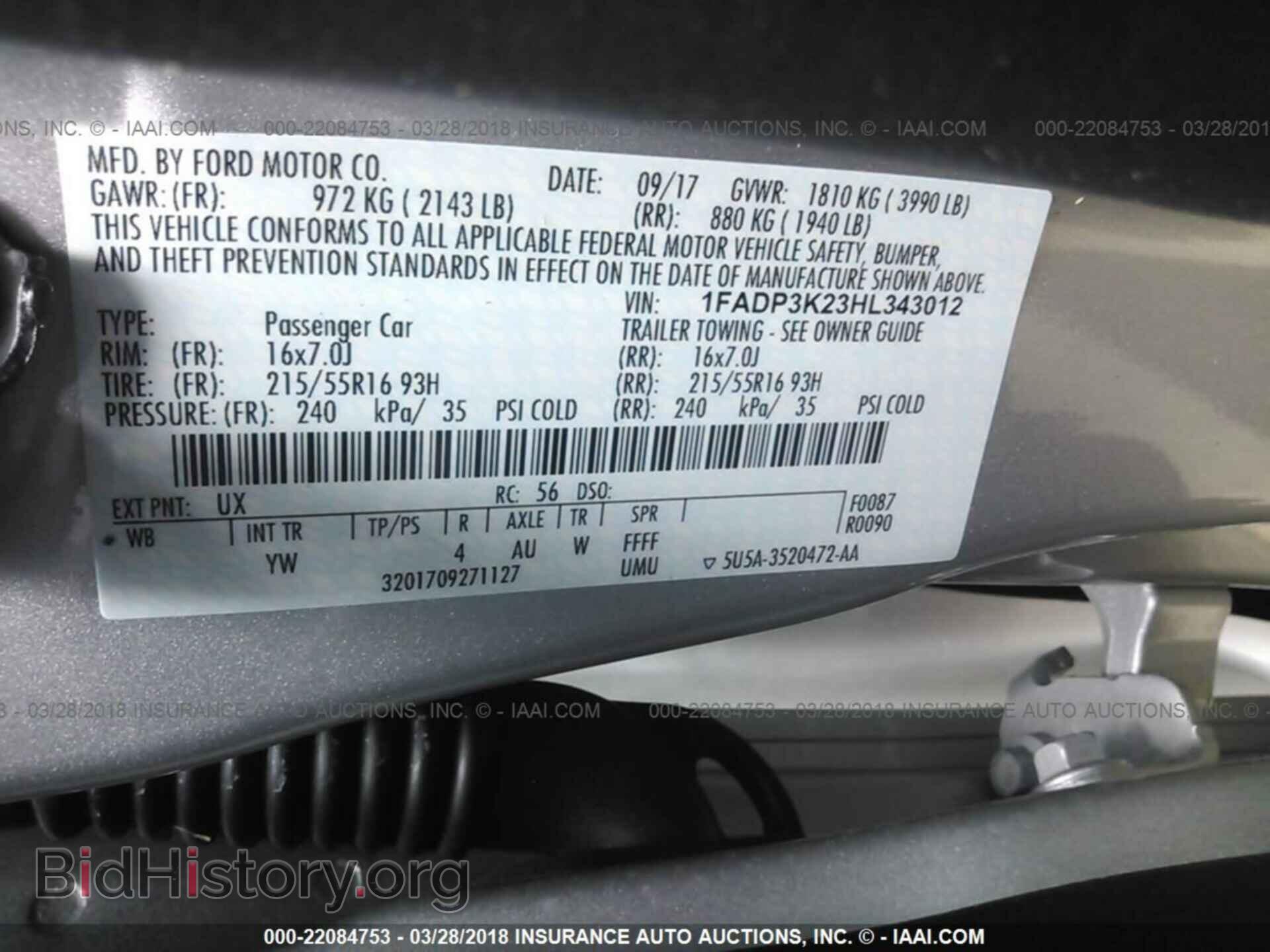 2017 Ford Focus - VIN: 1FADP3K23HL343012 - Photo 9