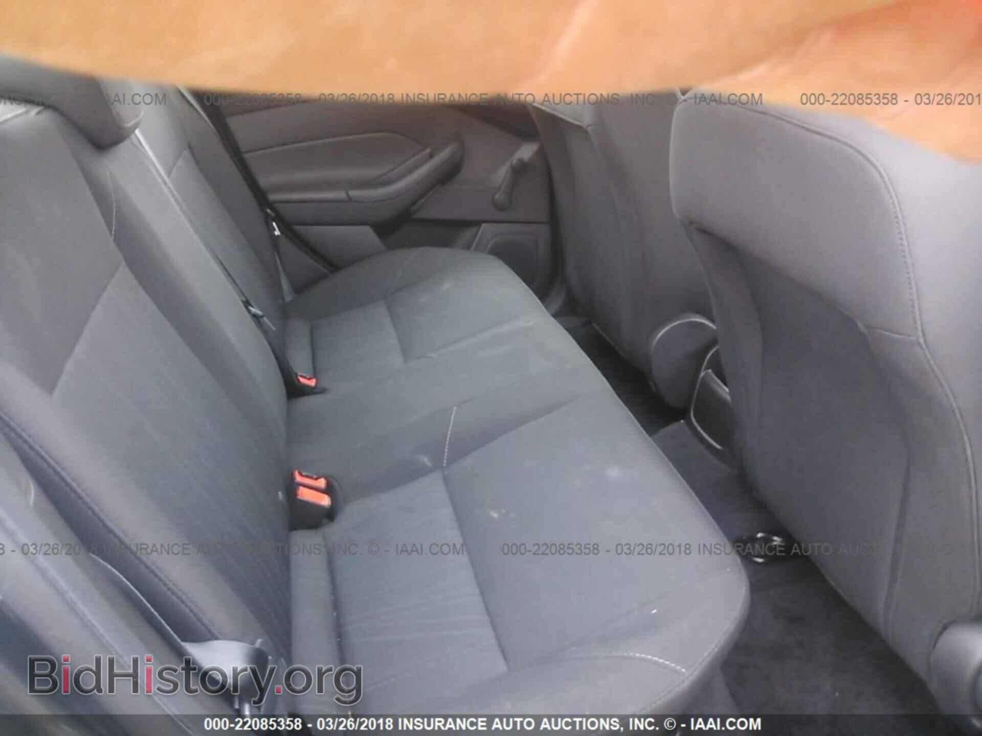 2016 Ford Focus - VIN: 1FADP3E2XGL324550 - Photo 8