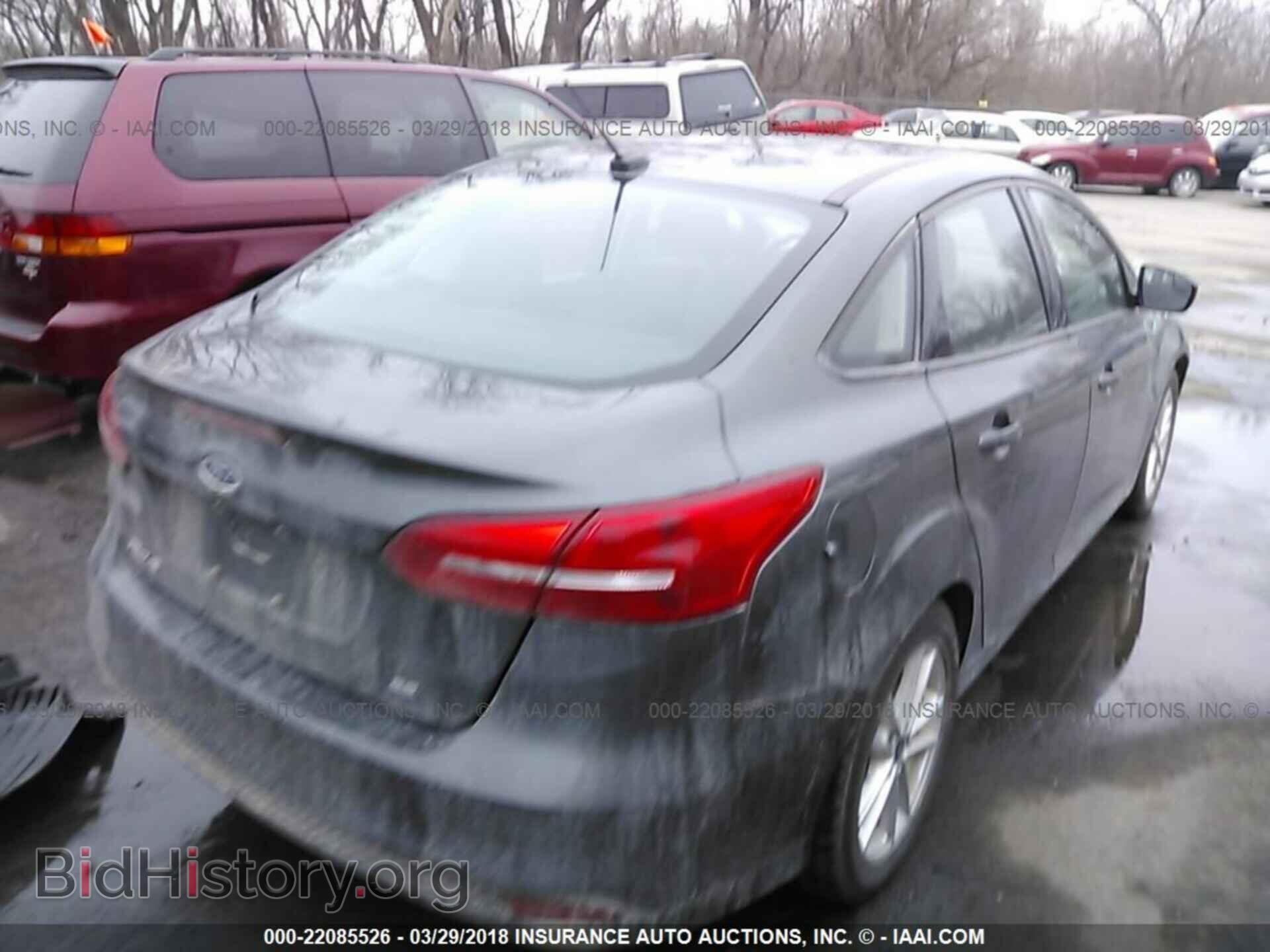 2015 Ford Focus - VIN: 1FADP3F29FL243147 - Фото 4