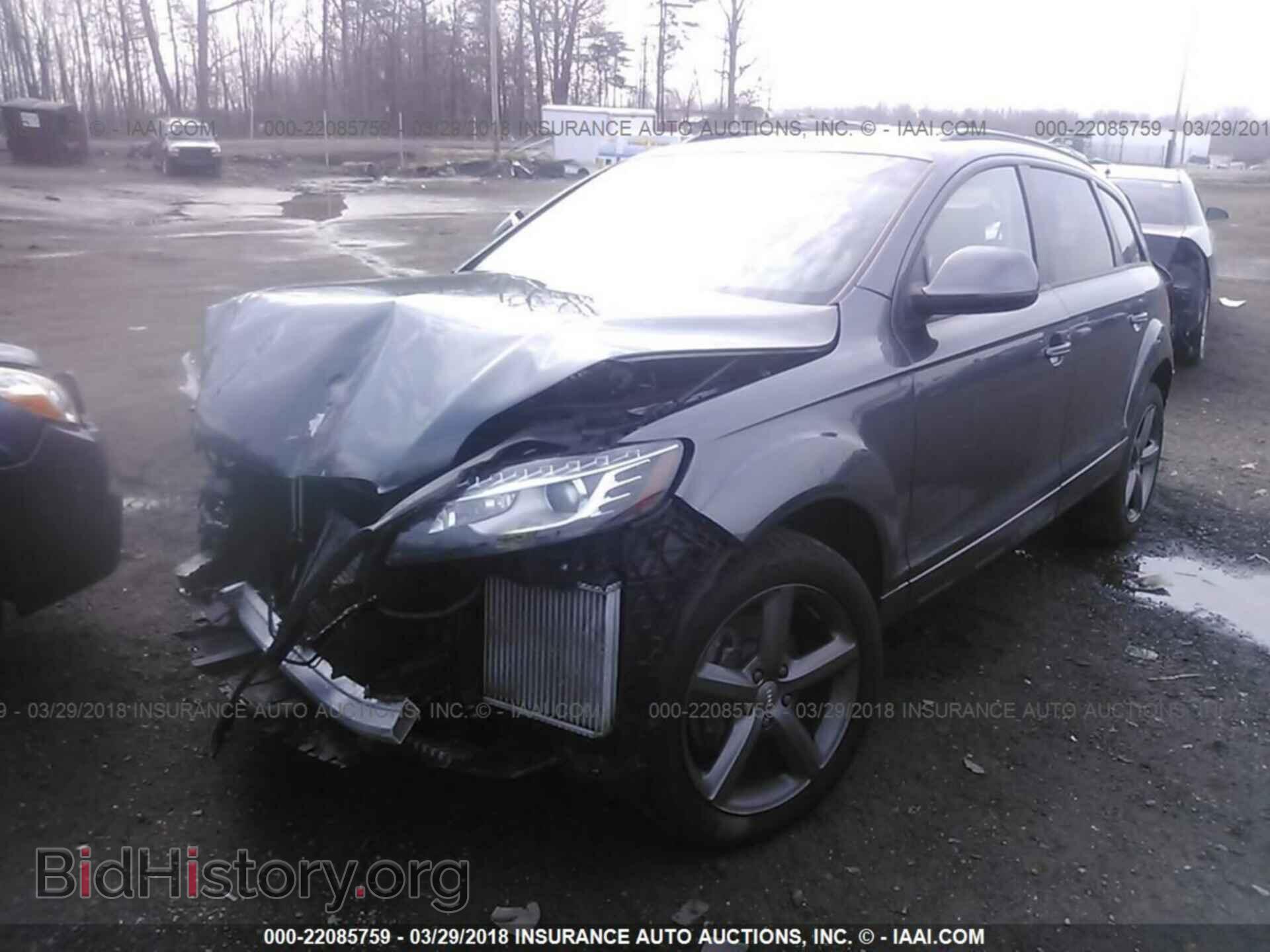 2015 Audi Q7 - VIN: WA1LMAFE3FD021298 - Фото 2
