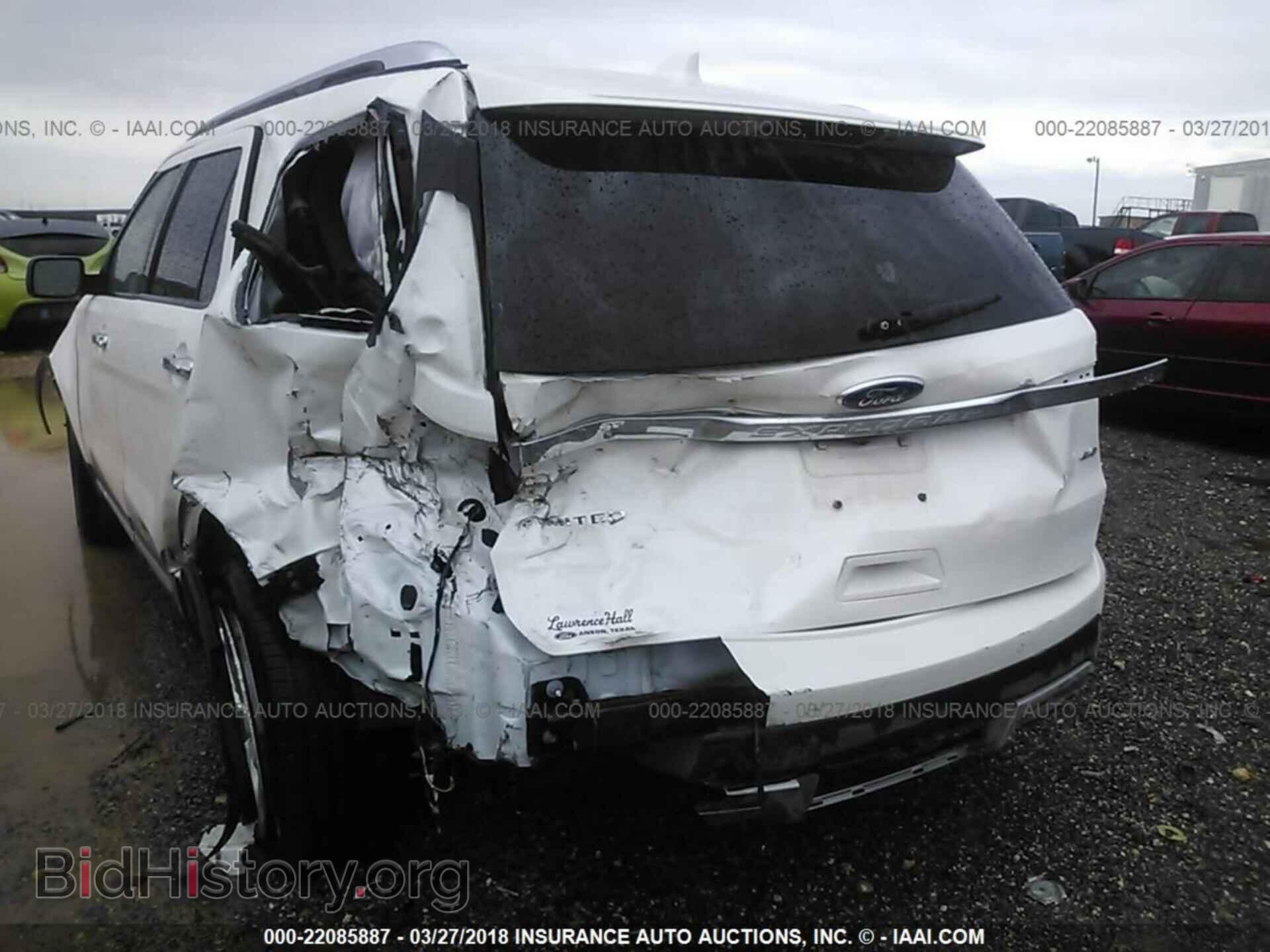 2017 Ford Explorer - VIN: 1FM5K8F84HGD88425 - Photo 6
