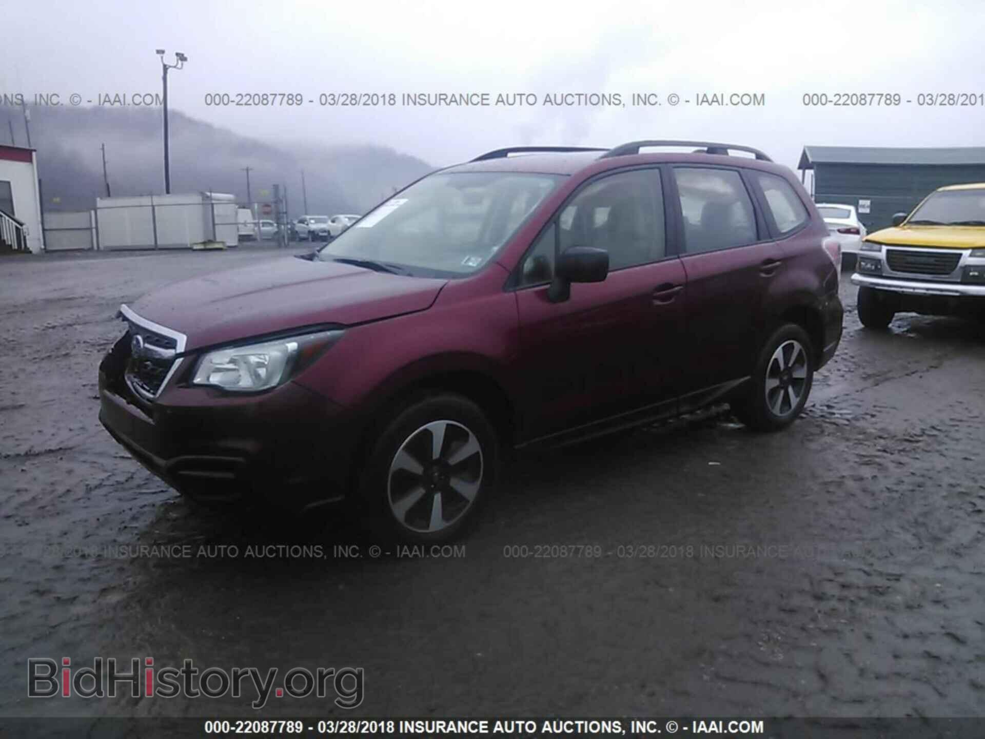 2017 Subaru Forester - VIN: JF2SJABC7HH512596 - Photo 2