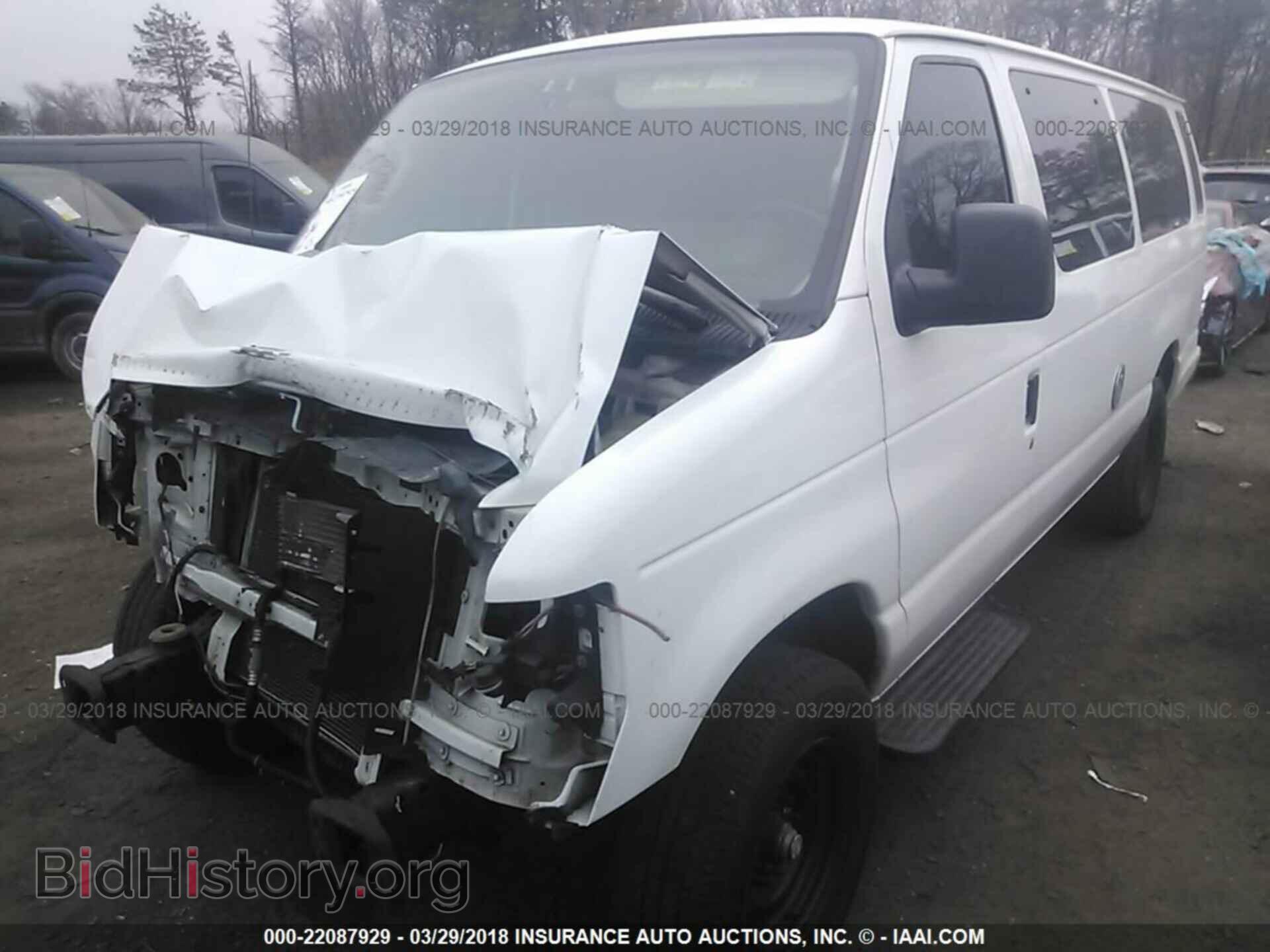 2011 Ford Econoline - VIN: 1FBSS3BL3BDA85444 - Фото 2