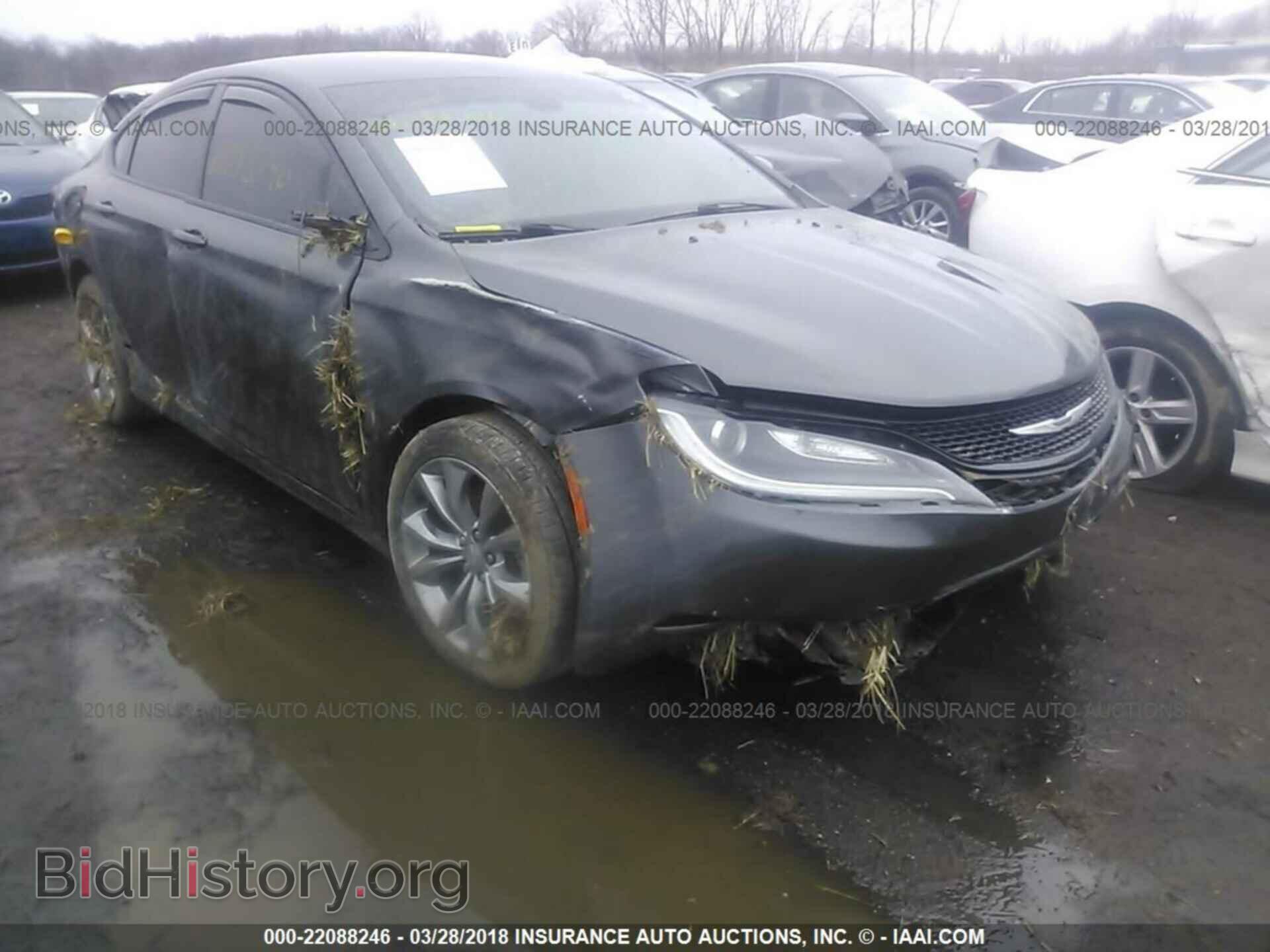 2015 Chrysler 200 - VIN: 1C3CCCBG7FN573512 - Photo 6