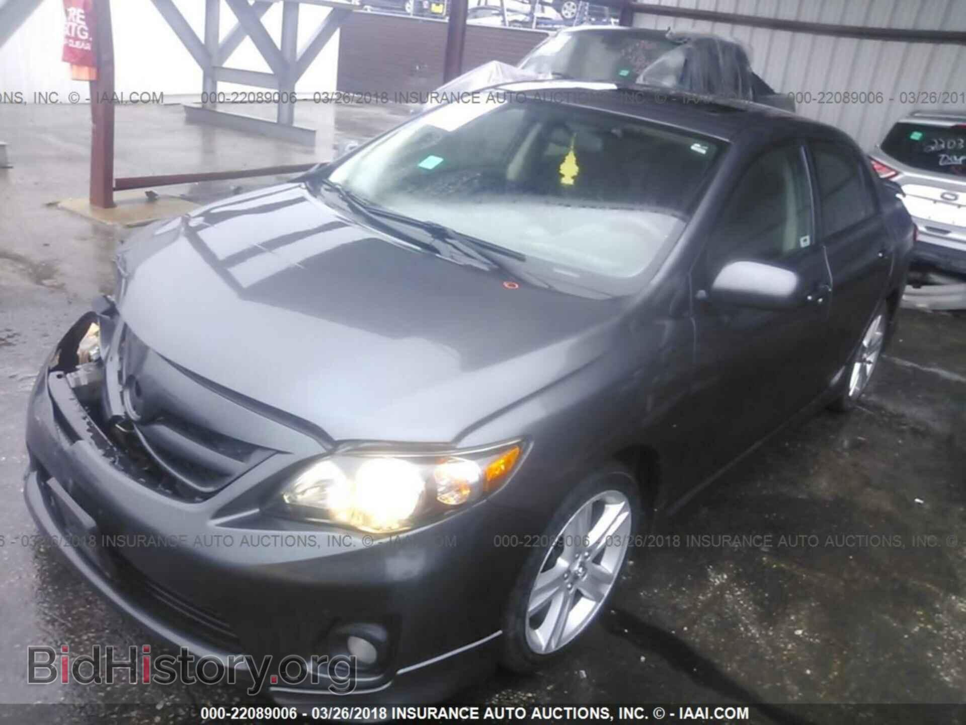 2013 Toyota Corolla - VIN: 5YFBU4EEXDP092738 - Фото 2
