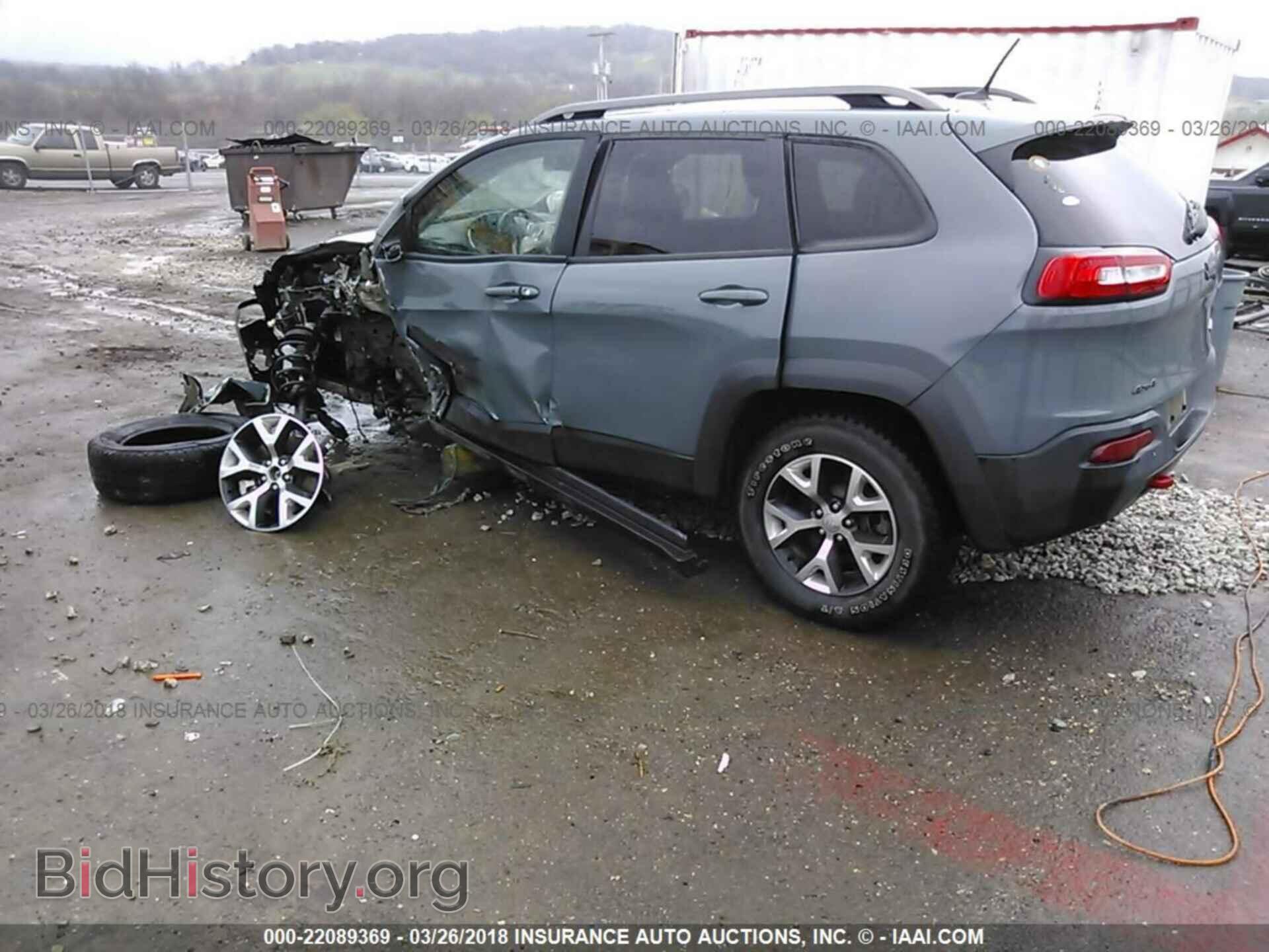 2015 Jeep Cherokee - VIN: 1C4PJMBS7FW647776 - Фото 3