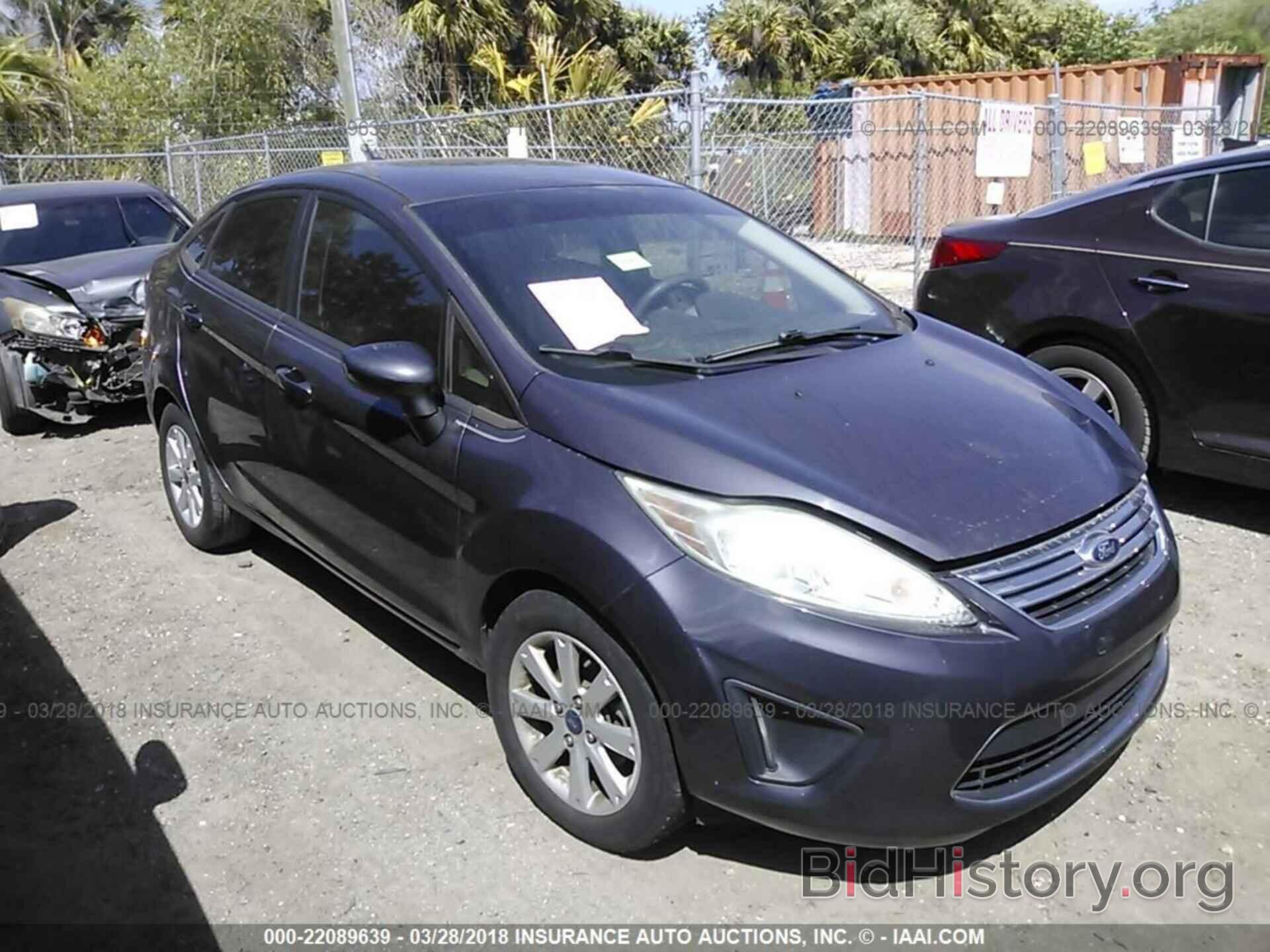 Photo 3FADP4BJ1CM198363 - Ford Fiesta 2012