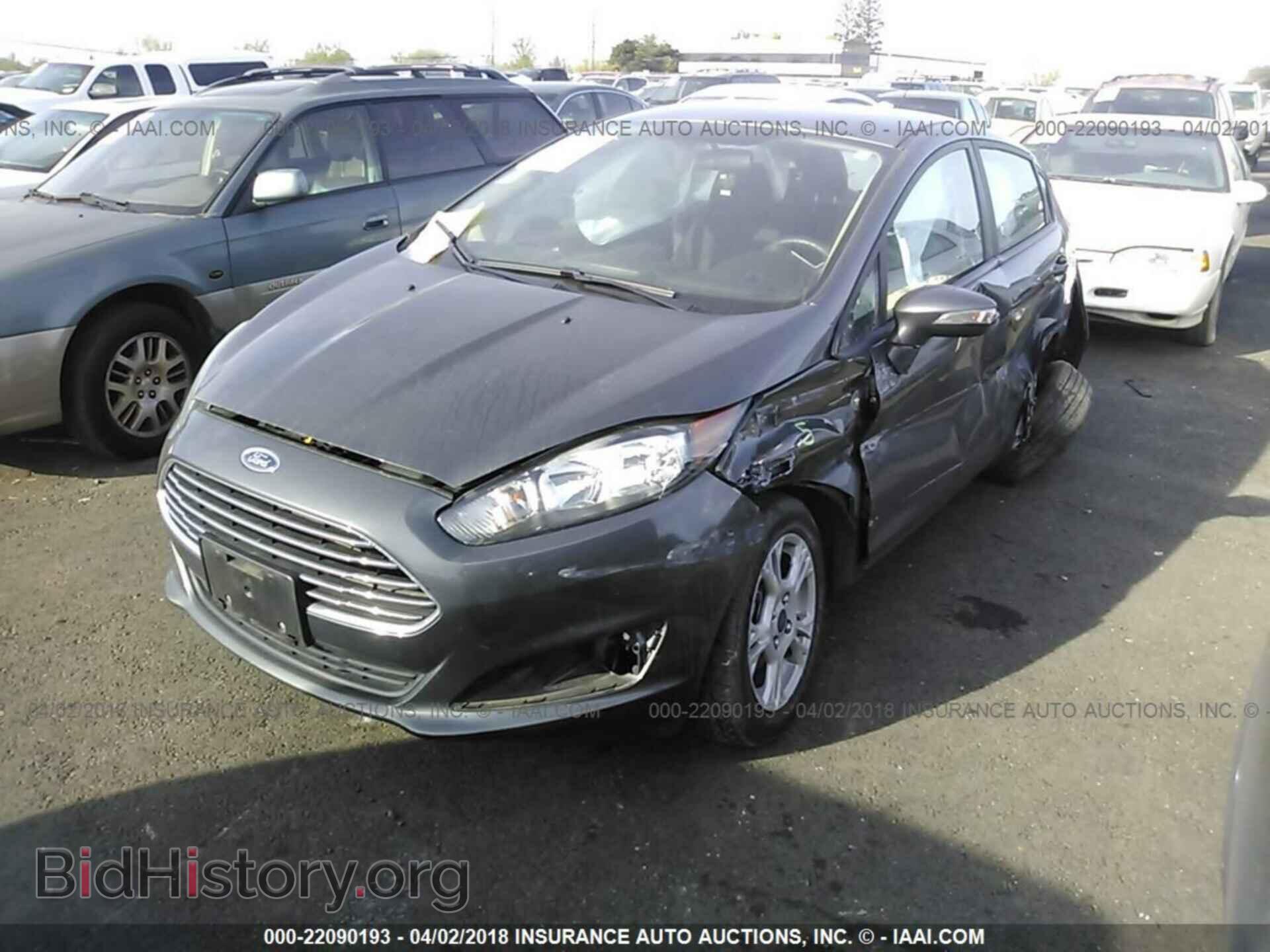 2015 Ford Fiesta - VIN: 3FADP4EJ1FM101310 - Фото 2