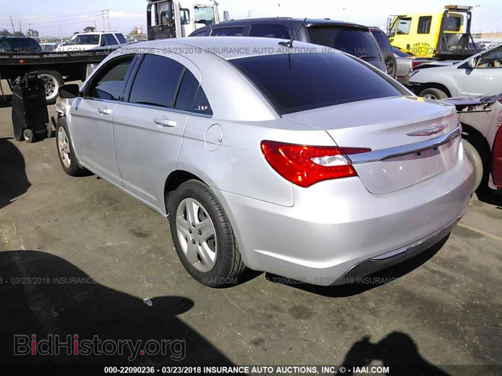 2012 Chrysler 200 - VIN: 1C3CCBAB4CN321342 - Photo 3