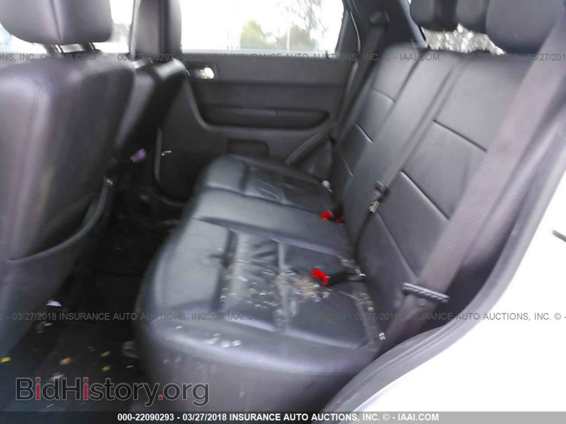 2011 Ford Escape - VIN: 1FMCU0E78BKB47614 - Фото 8