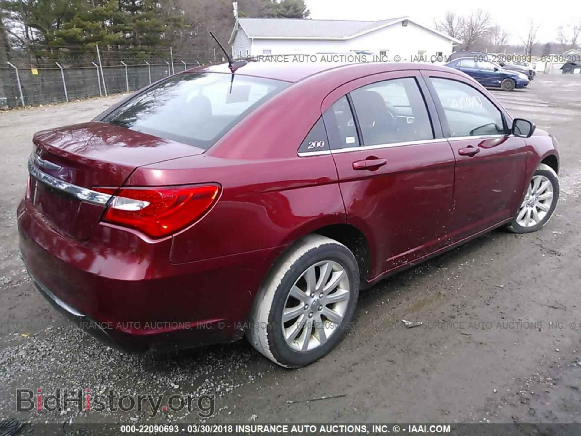 2013 Chrysler 200 - VIN: 1C3CCBBB4DN672865 - Photo 4
