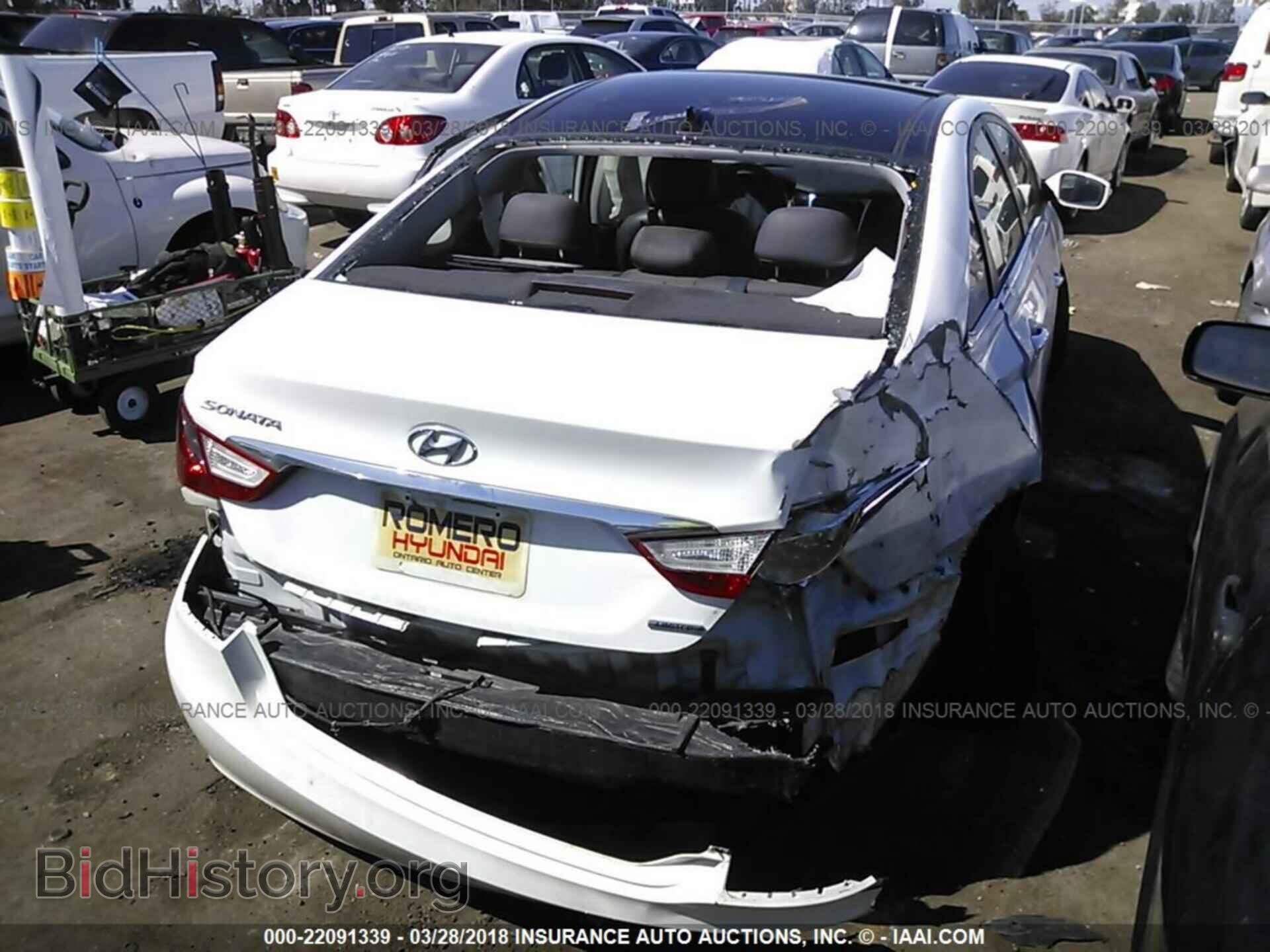 2012 Hyundai Sonata - VIN: 5NPEC4AC2CH453427 - Фото 4