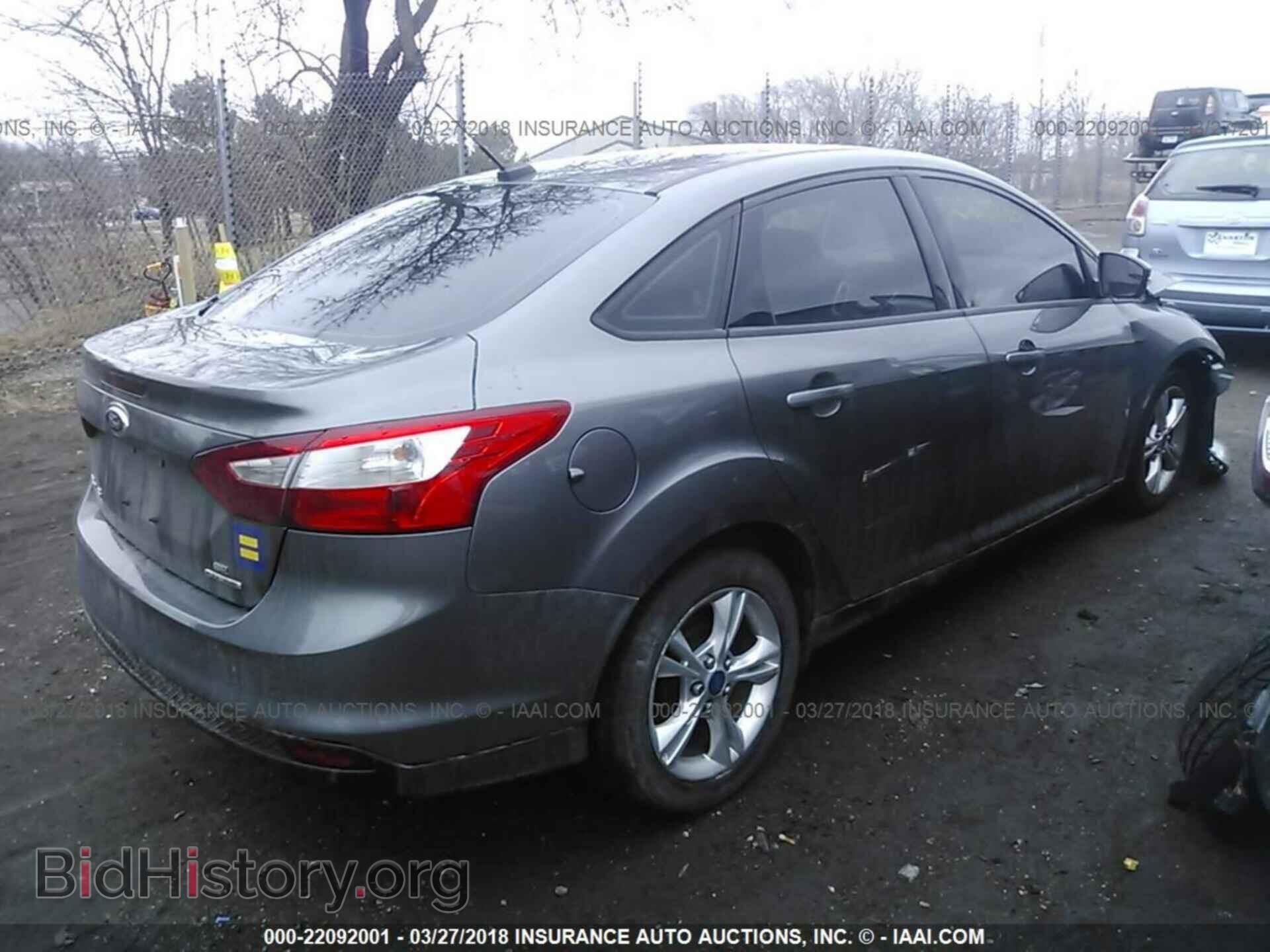 2014 Ford Focus - VIN: 1FADP3F26EL167904 - Фото 4
