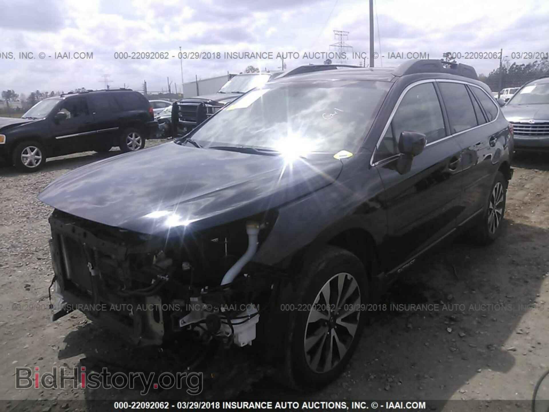 2016 Subaru Outback - VIN: 4S4BSBNC7G3216658 - Фото 2