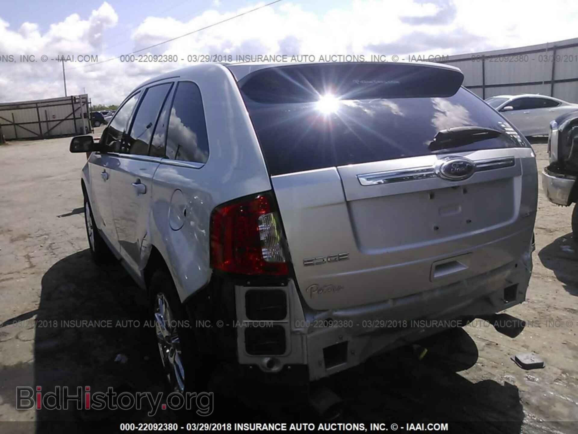 2014 Ford Edge - VIN: 2FMDK3KC8EBA26657 - Photo 3