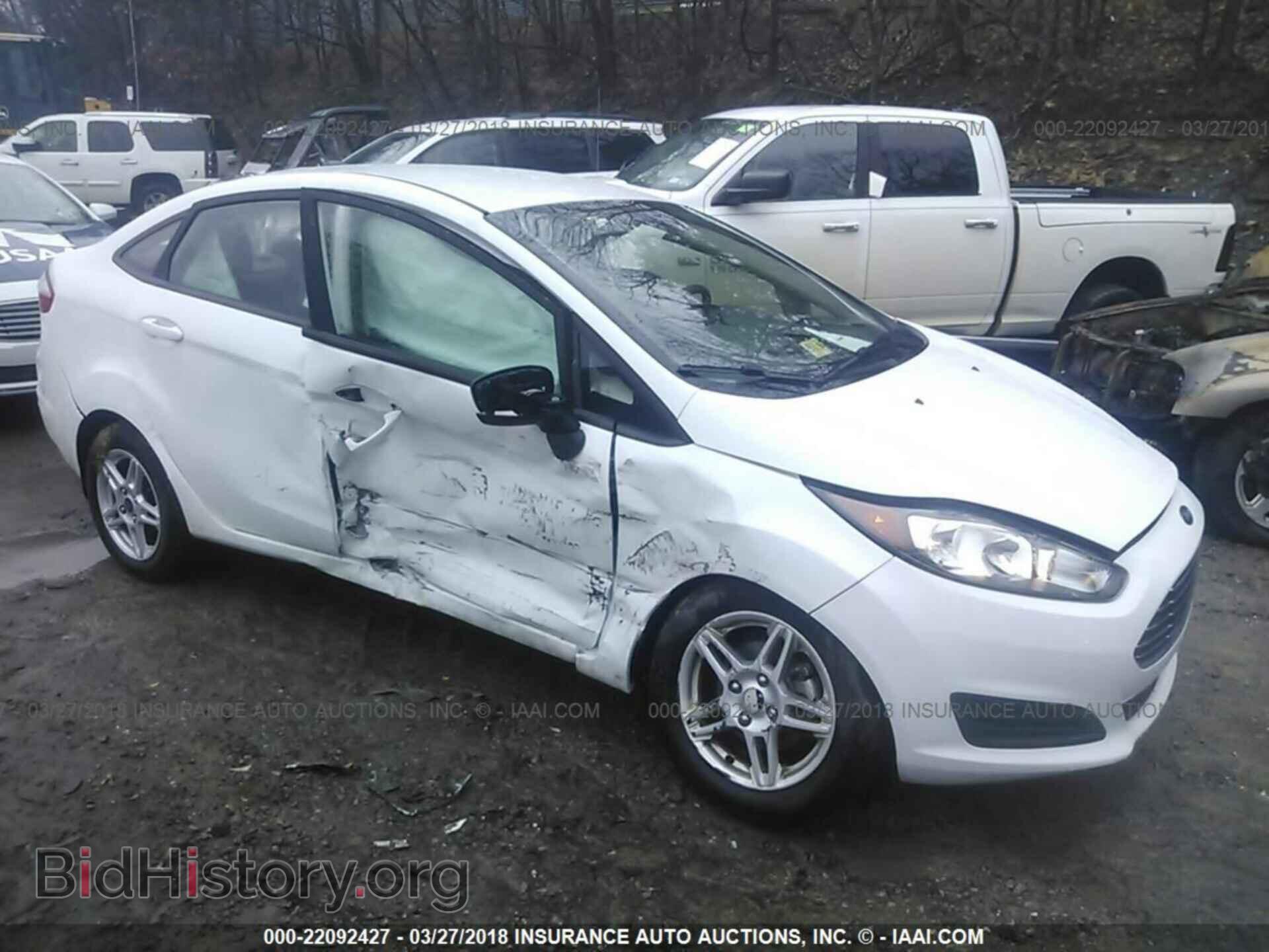 Photo 3FADP4BJXHM126729 - Ford Fiesta 2017