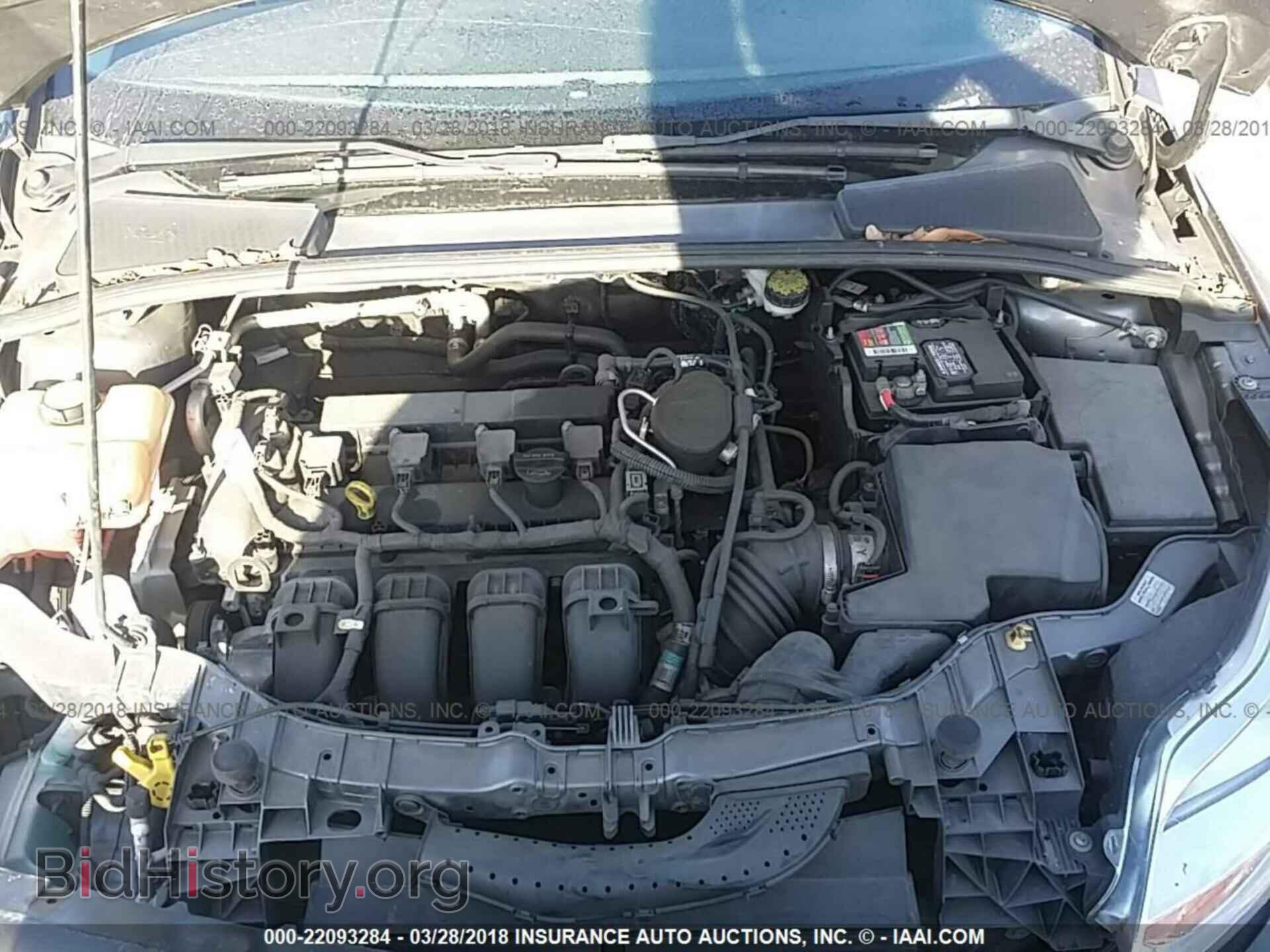 2012 Ford Focus - VIN: 1FAHP3K29CL368250 - Photo 10