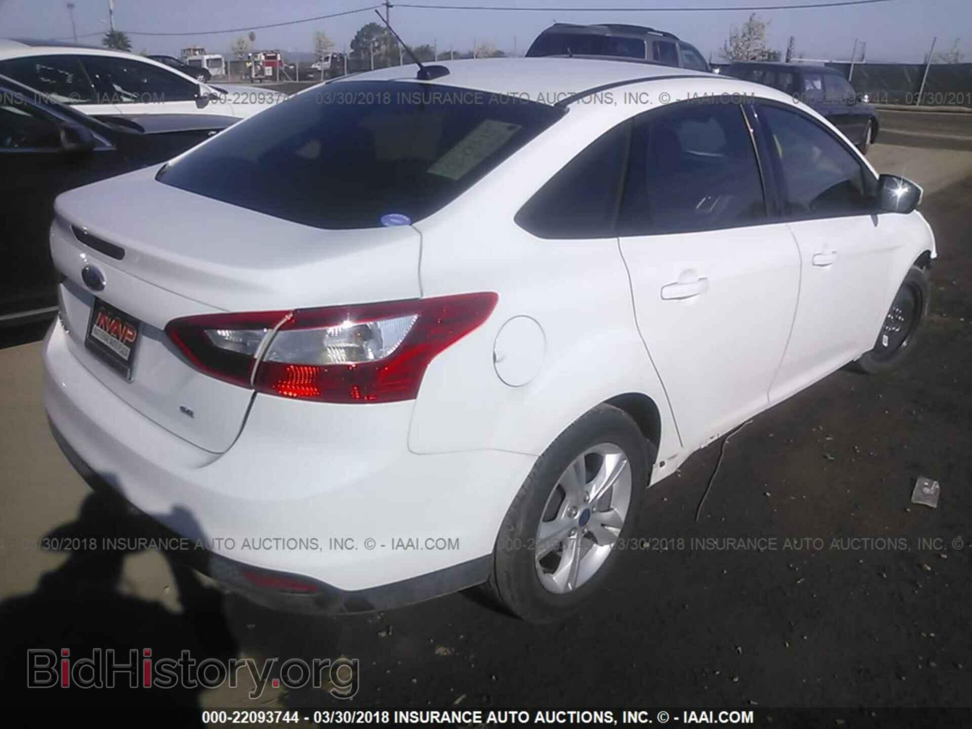 2013 Ford Focus - VIN: 1FADP3F23DL290445 - Фото 4