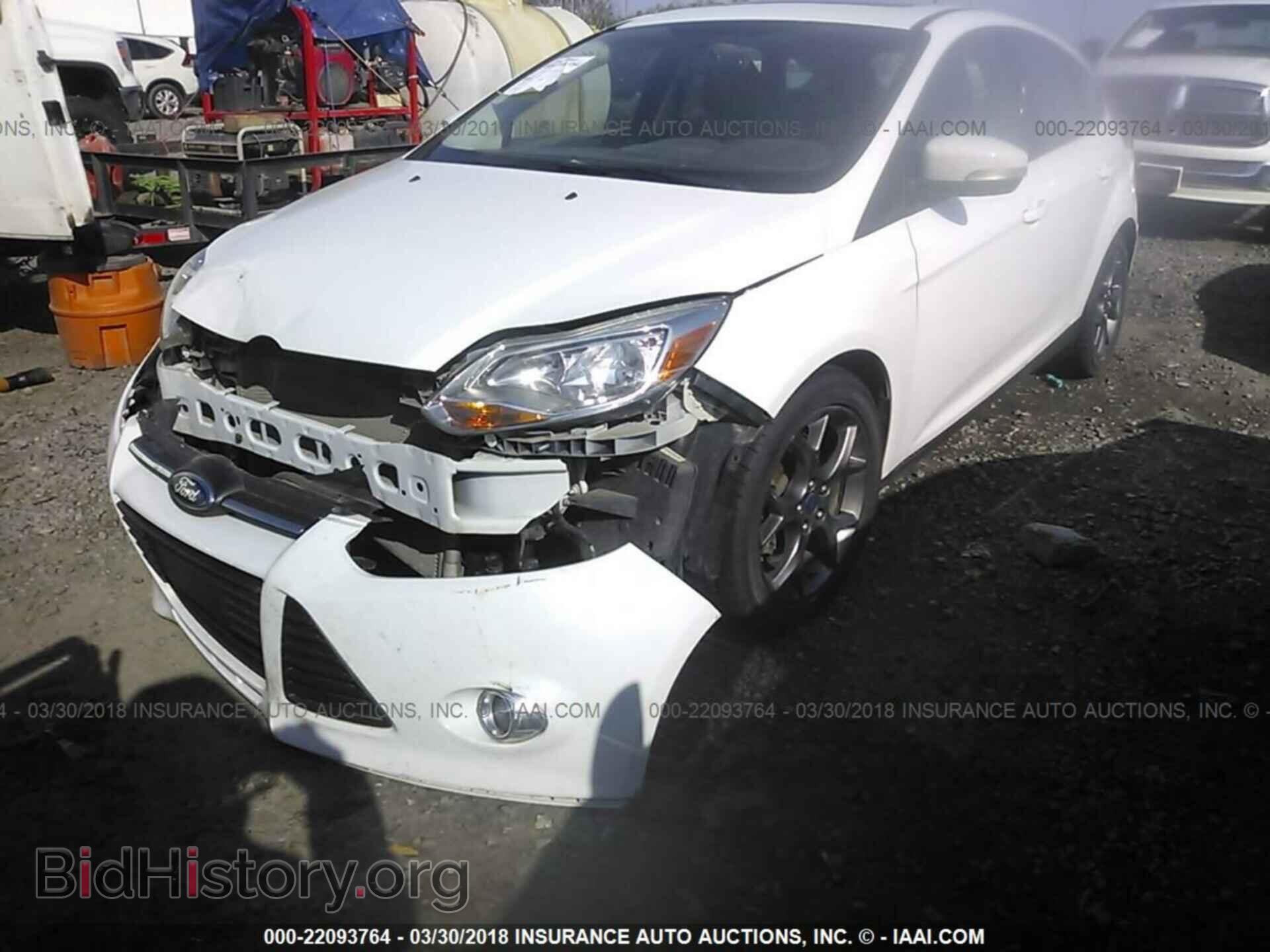 2013 Ford Focus - VIN: 1FADP3K29DL302314 - Photo 2