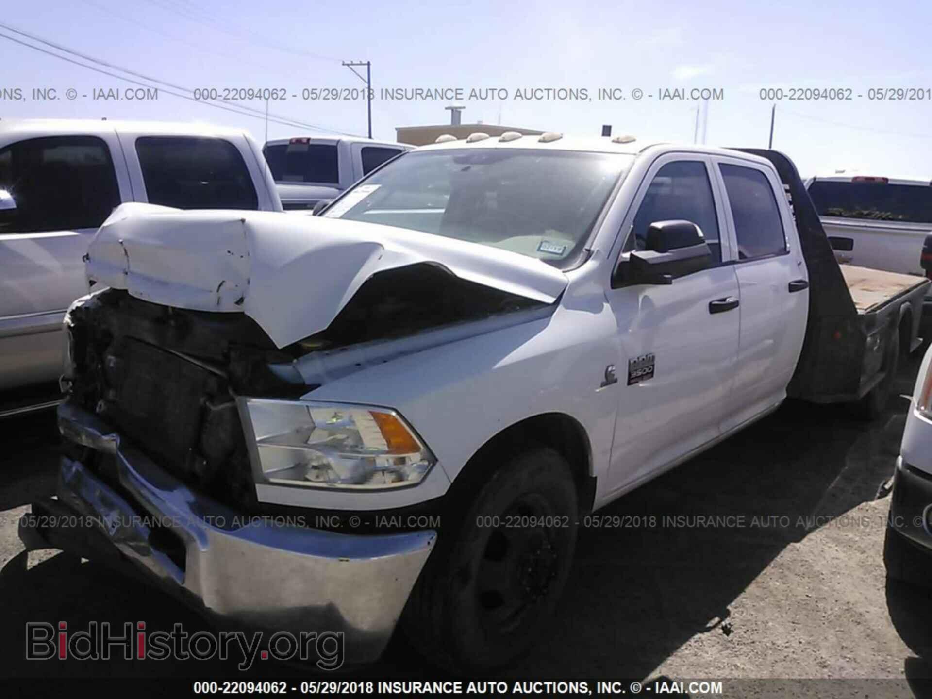 2012 Dodge Ram 3500 - VIN: 3C63DPGL3CG294186 - Фото 2