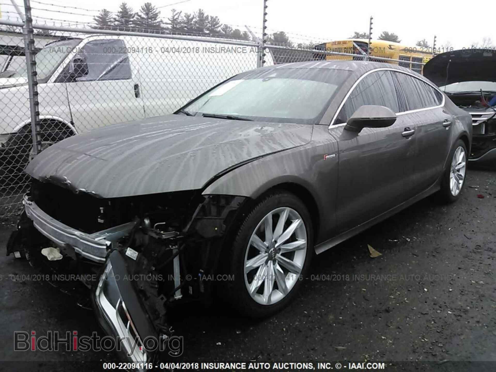 2012 Audi A7 - VIN: WAU3GAFC6CN069294 - Фото 2