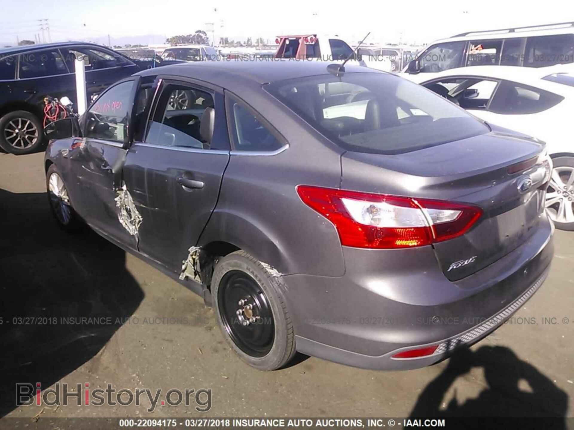 2012 Ford Focus - VIN: 1FAHP3H26CL453893 - Photo 3