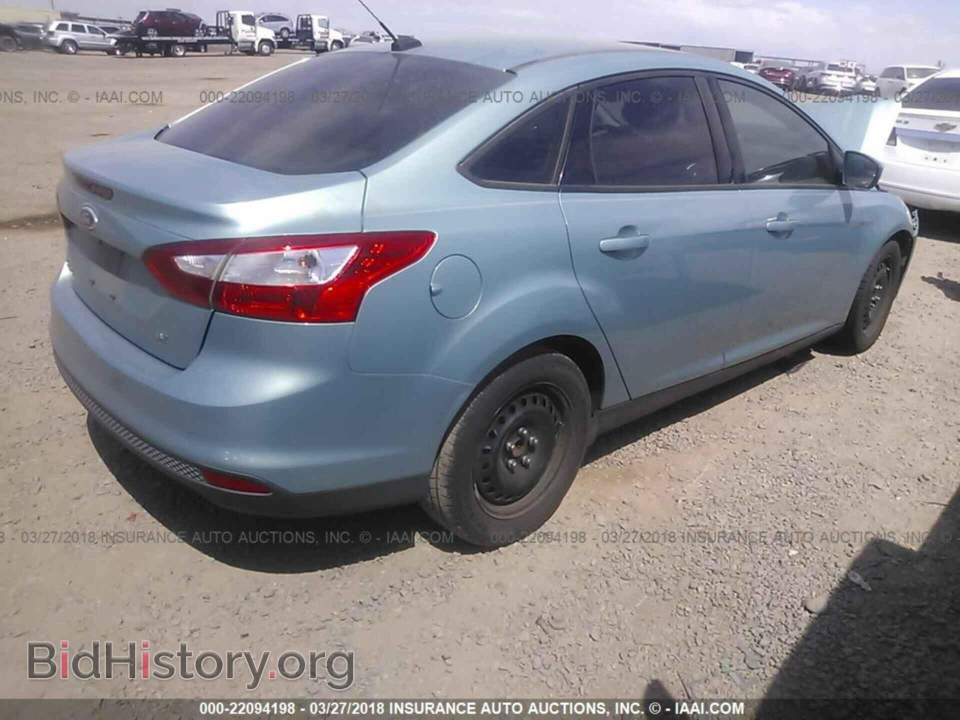 2012 Ford Focus - VIN: 1FAHP3F24CL302201 - Фото 4