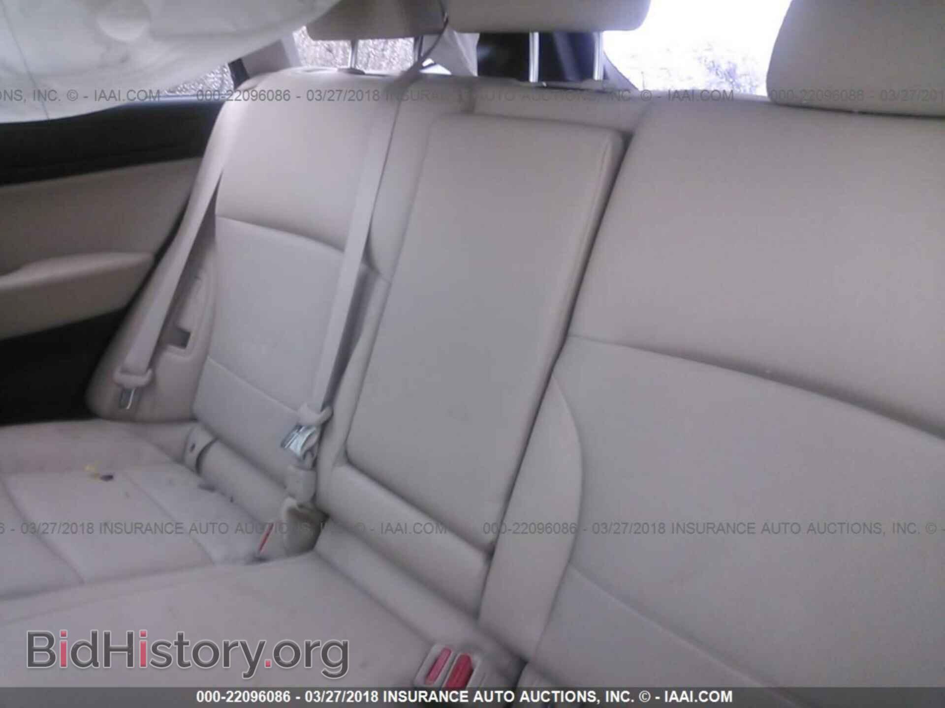 2017 Subaru Outback - VIN: 4S4BSEKC1H3349990 - Photo 8