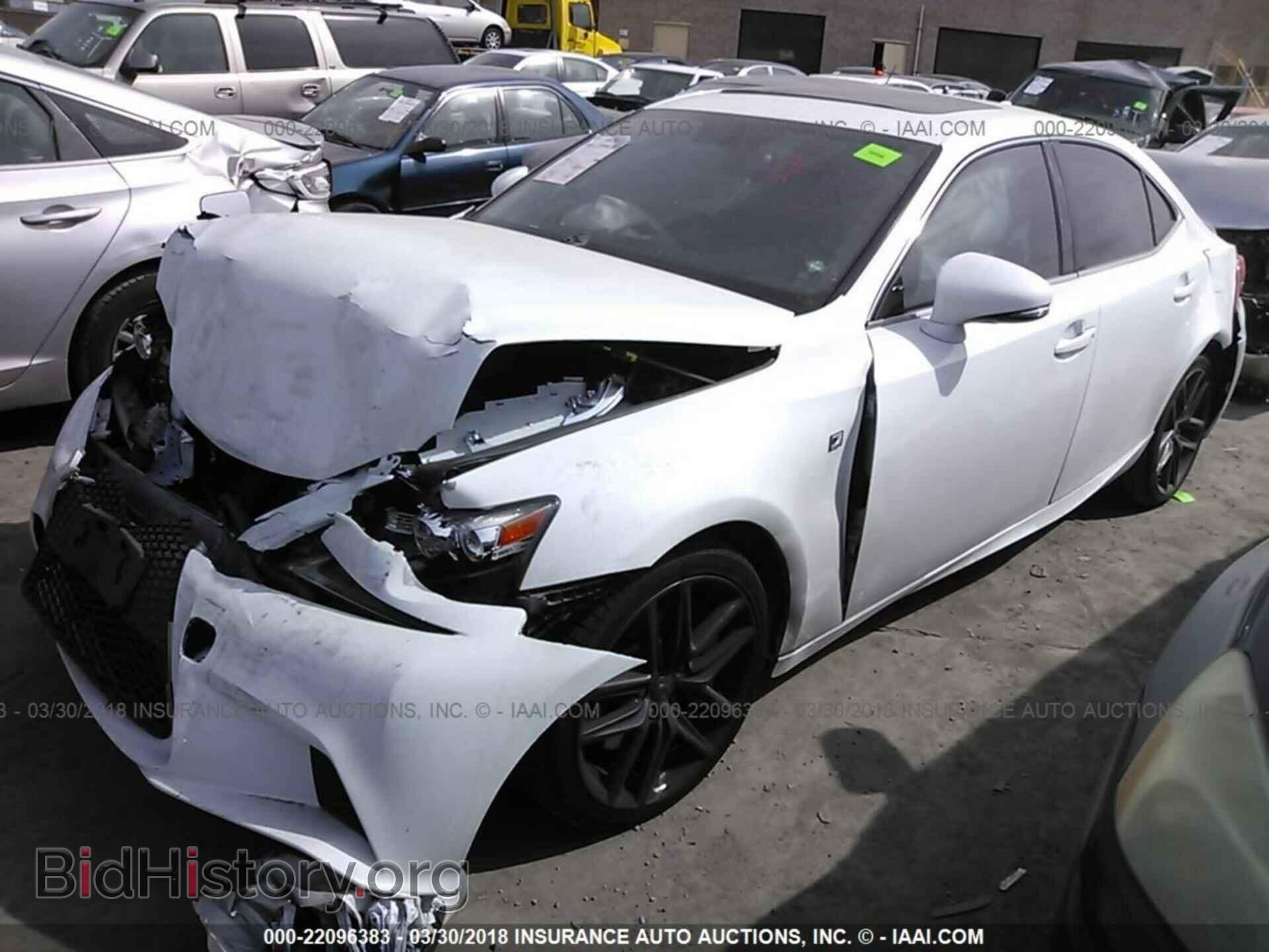 2014 Lexus Is - VIN: JTHBE1D28E5013180 - Photo 2