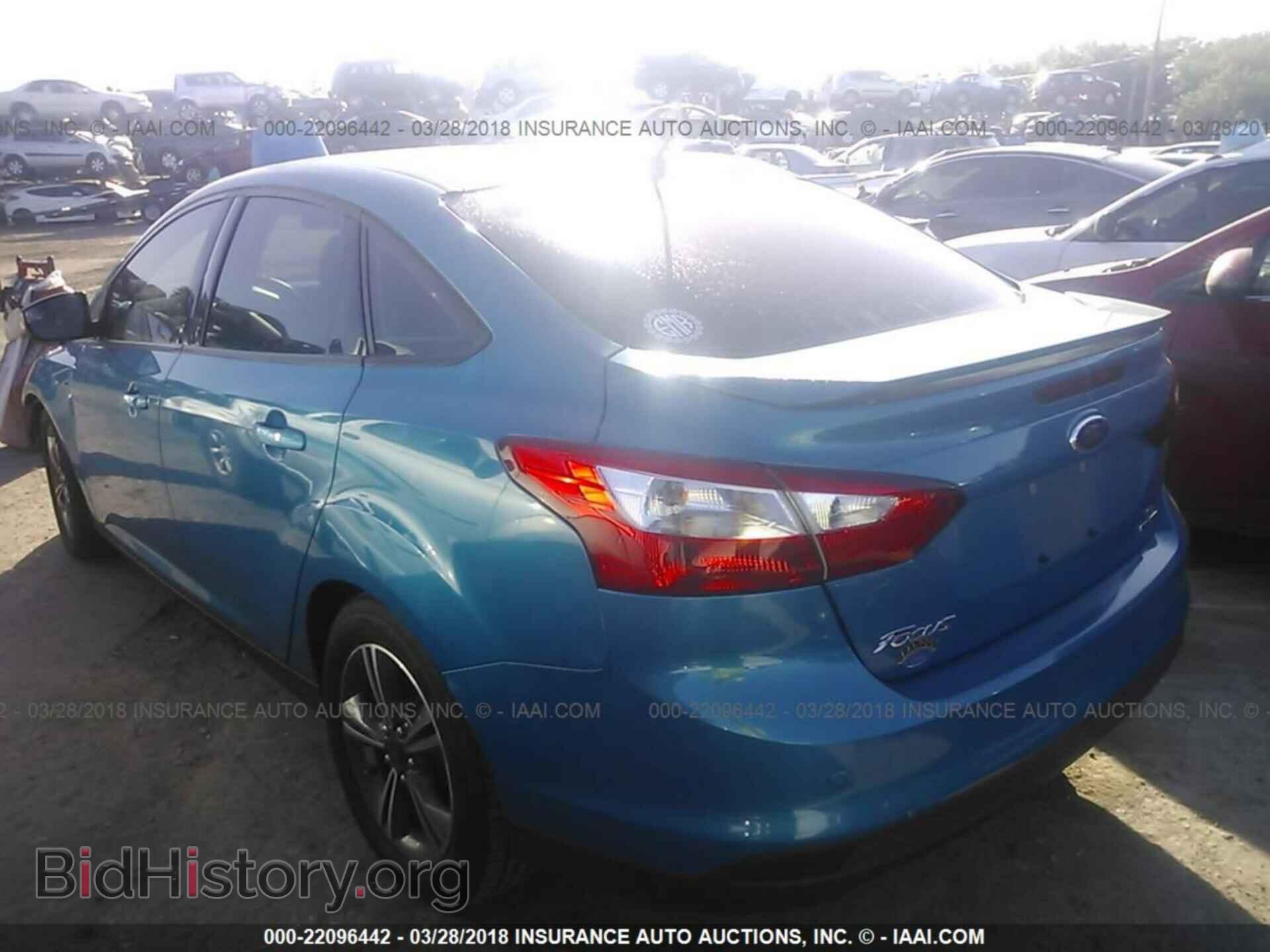 2014 Ford Focus - VIN: 1FADP3F22EL165938 - Фото 3