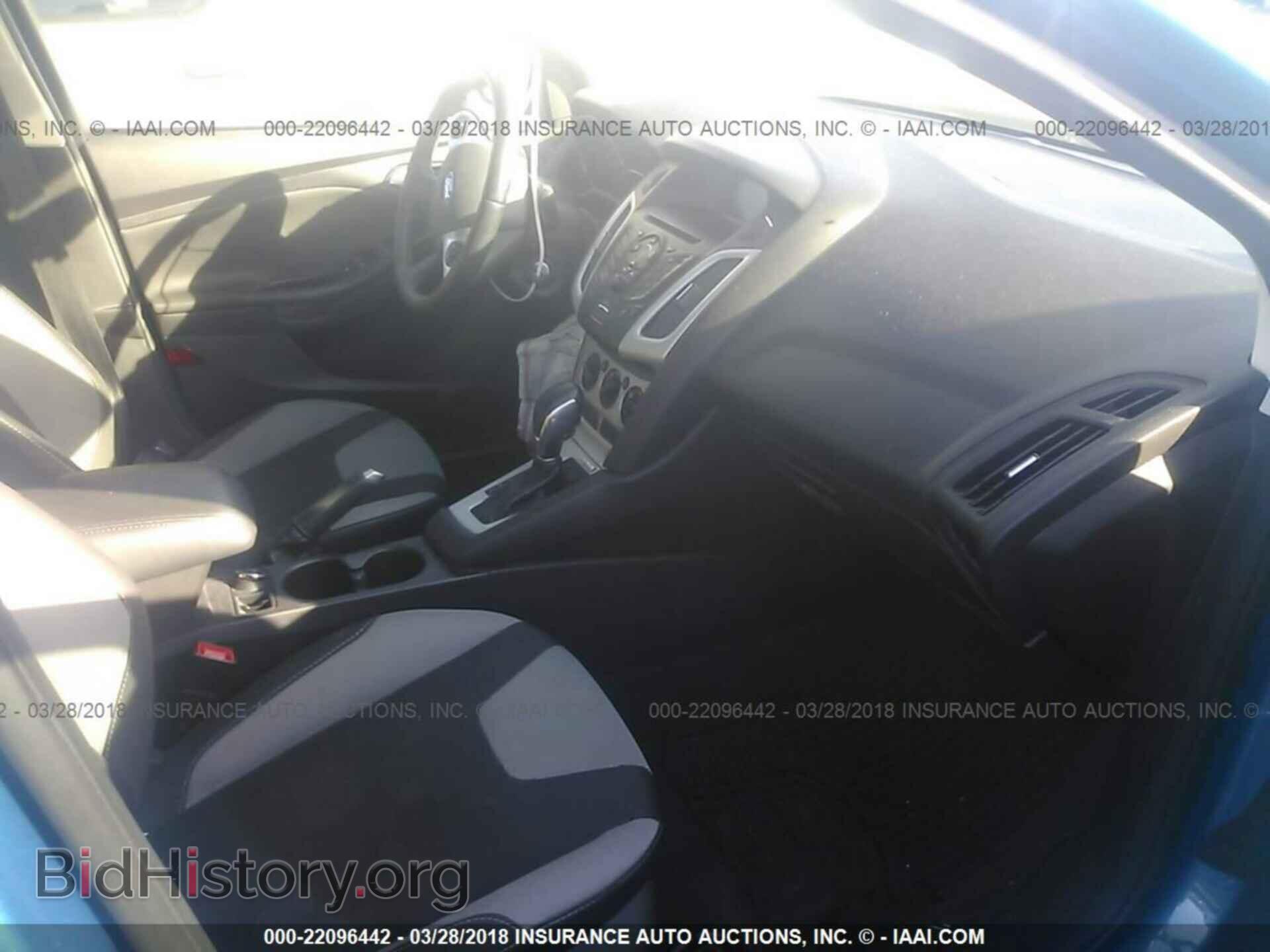 2014 Ford Focus - VIN: 1FADP3F22EL165938 - Фото 5