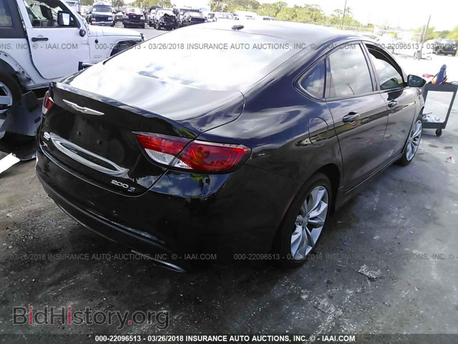 2015 Chrysler 200 - VIN: 1C3CCCBB0FN659779 - Photo 4