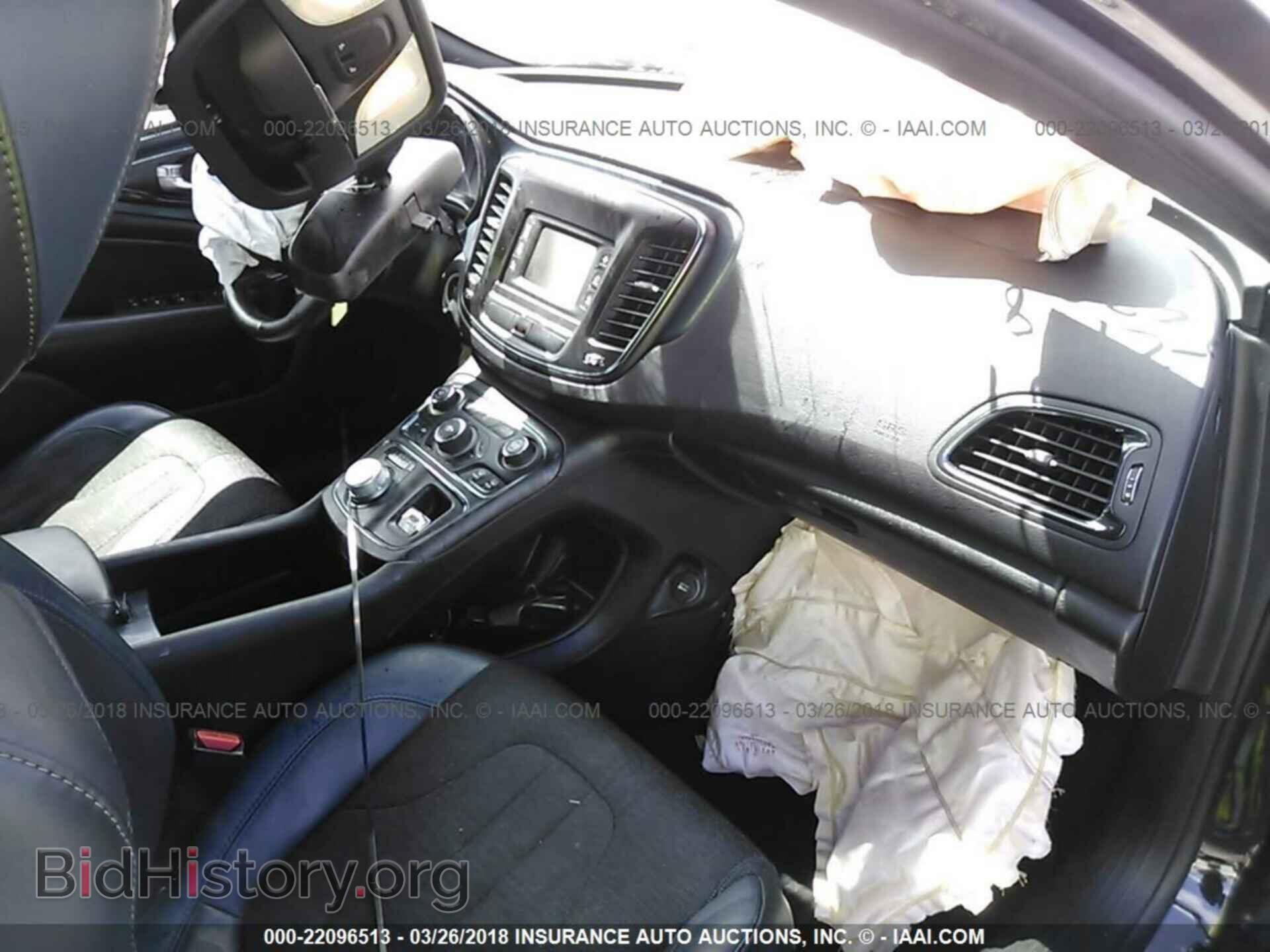 2015 Chrysler 200 - VIN: 1C3CCCBB0FN659779 - Photo 5