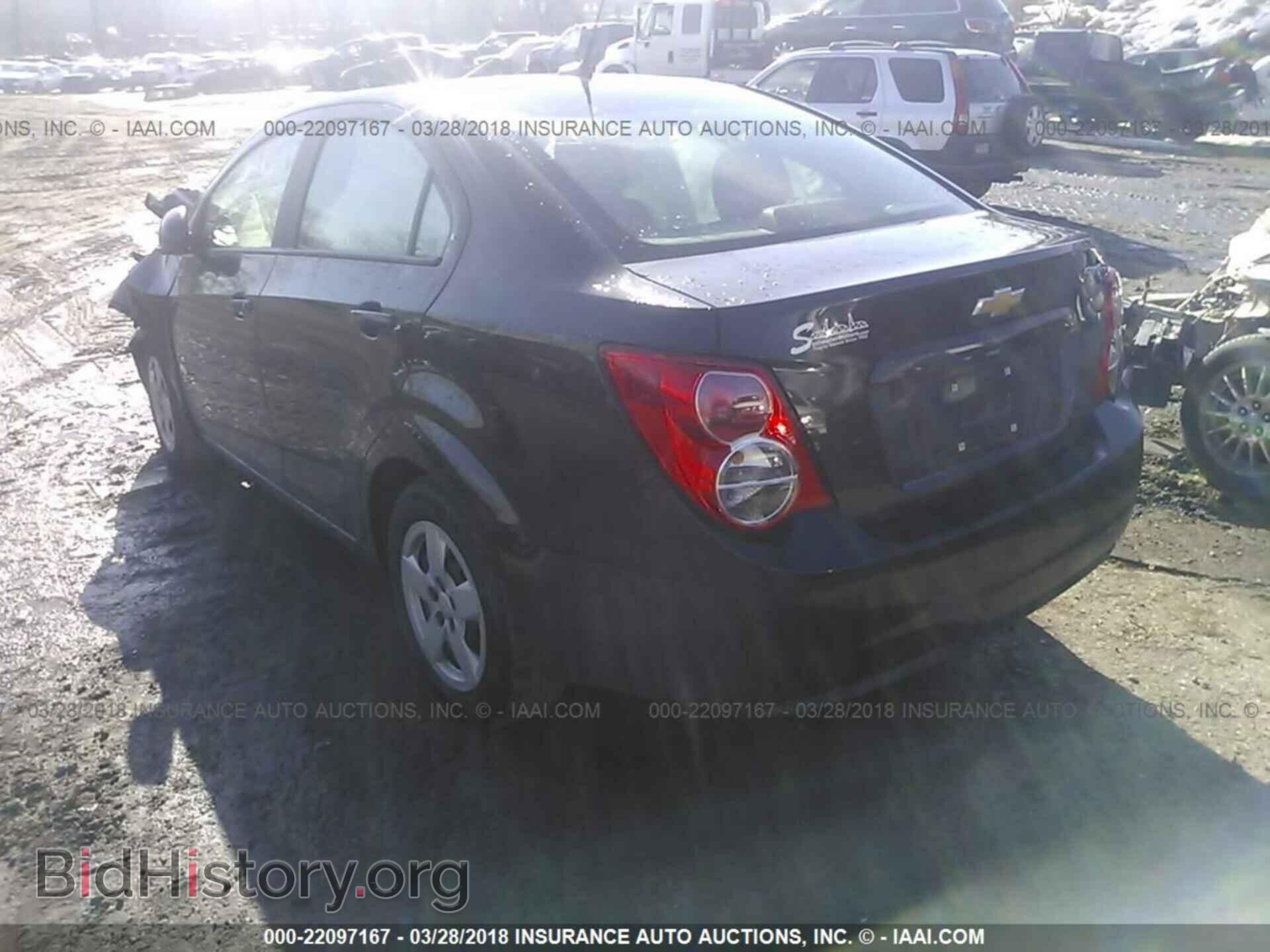 2014 Chevrolet Sonic - VIN: 1G1JA5SH4E4198057 - Фото 3